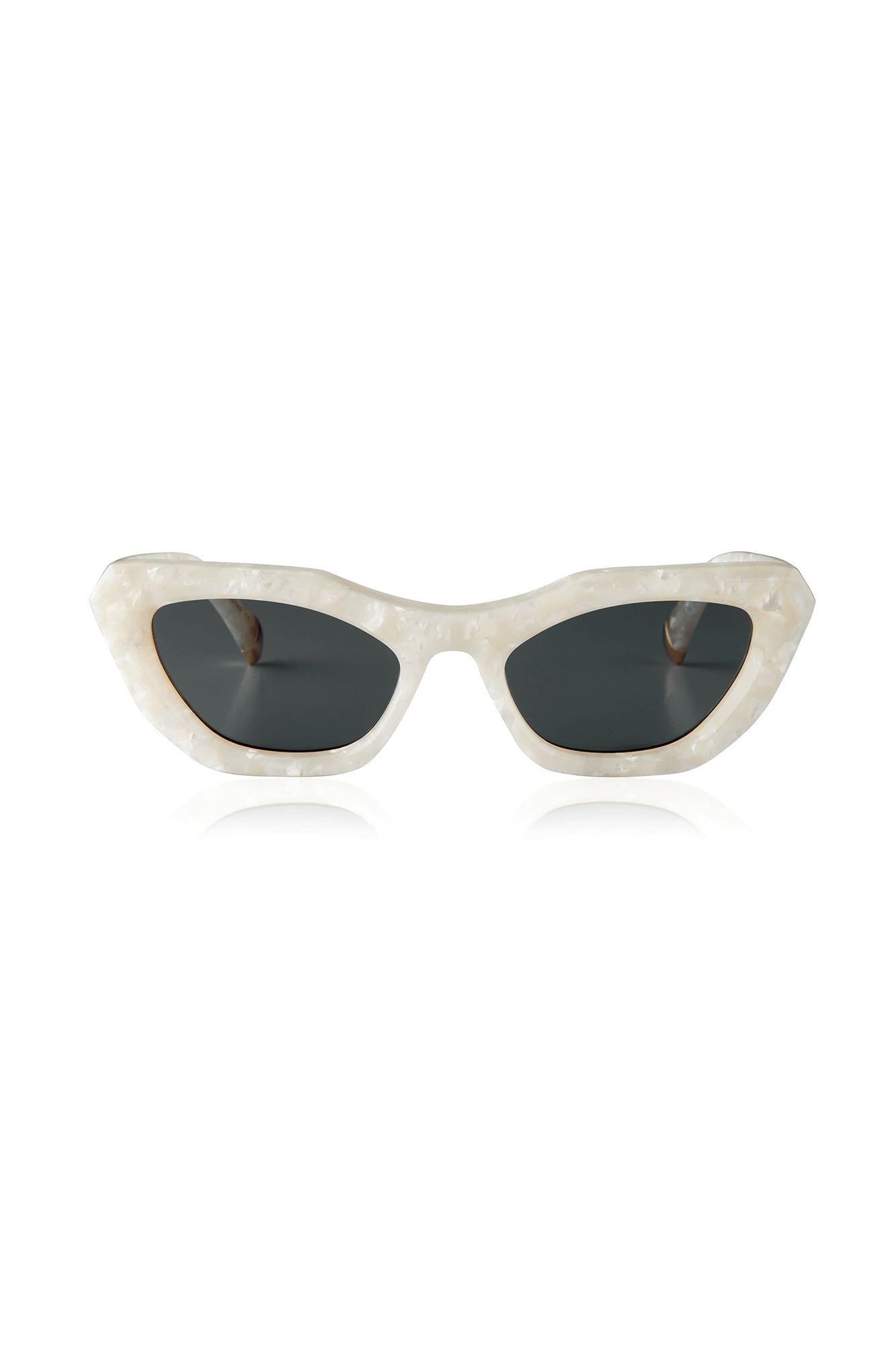Make a statement with the Suga Baby Pearl White frame, crafted by hand from Italian acetate for a unique yet timeless look. With extra thick frames, beveled temples, and a classic cats eye shape, the Suga Baby frame is sure to stand the test of time. Designed within the OXF in-house design lab.