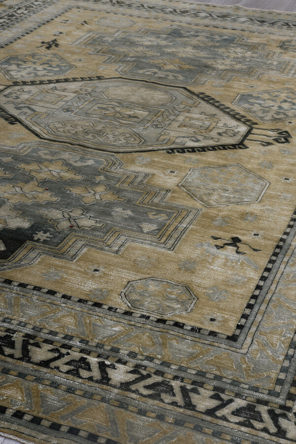 9'6" x 12'8" Hooked Multi-Denim Rug