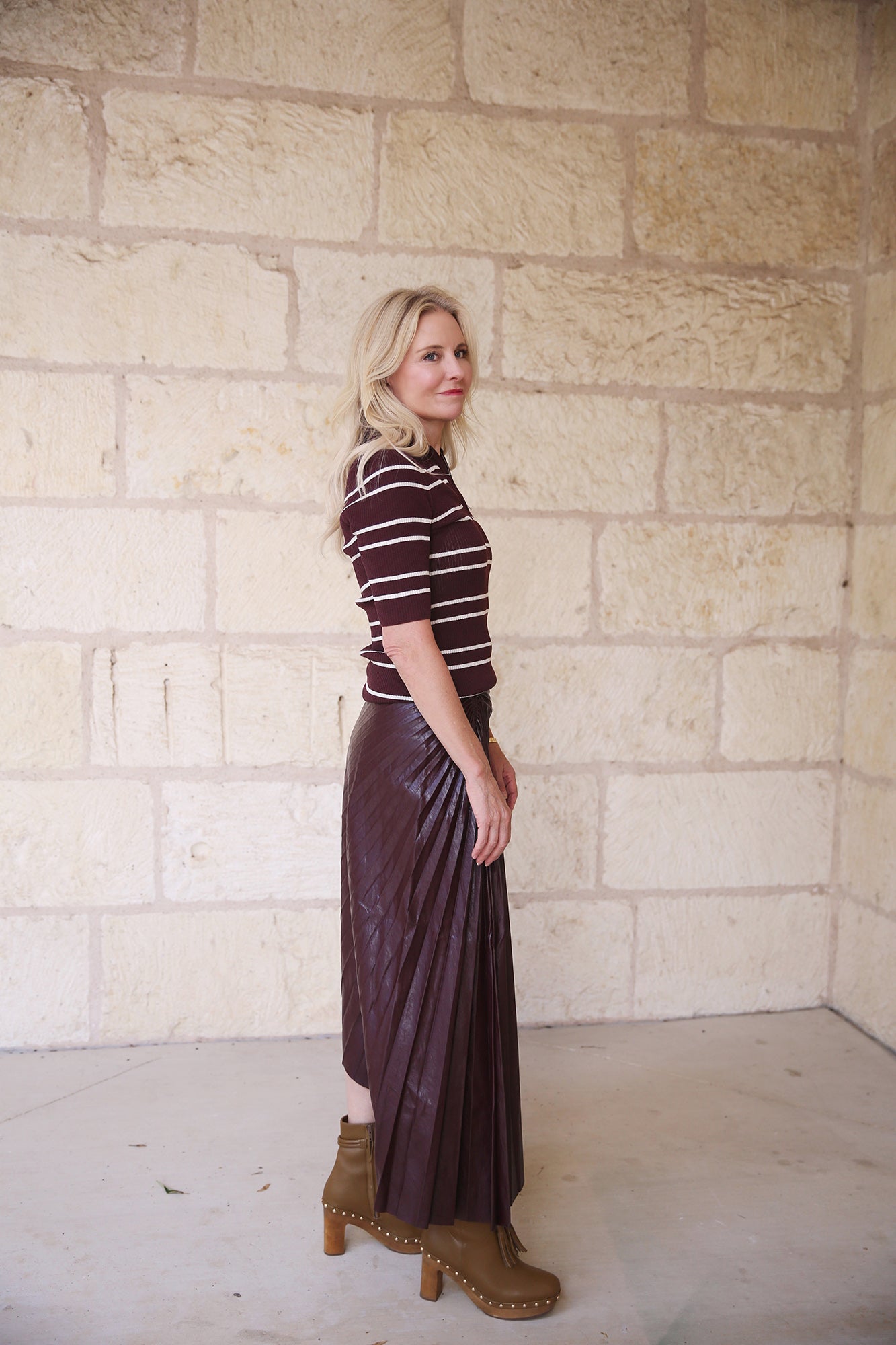 Cooper Top Carob/White Wide Stripe