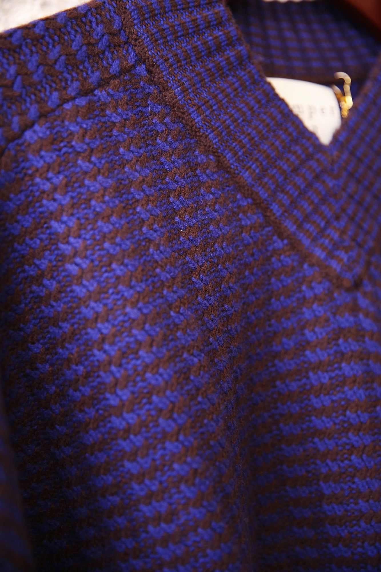 Cashmere Wool Crop Rick Rack Vee Sweater