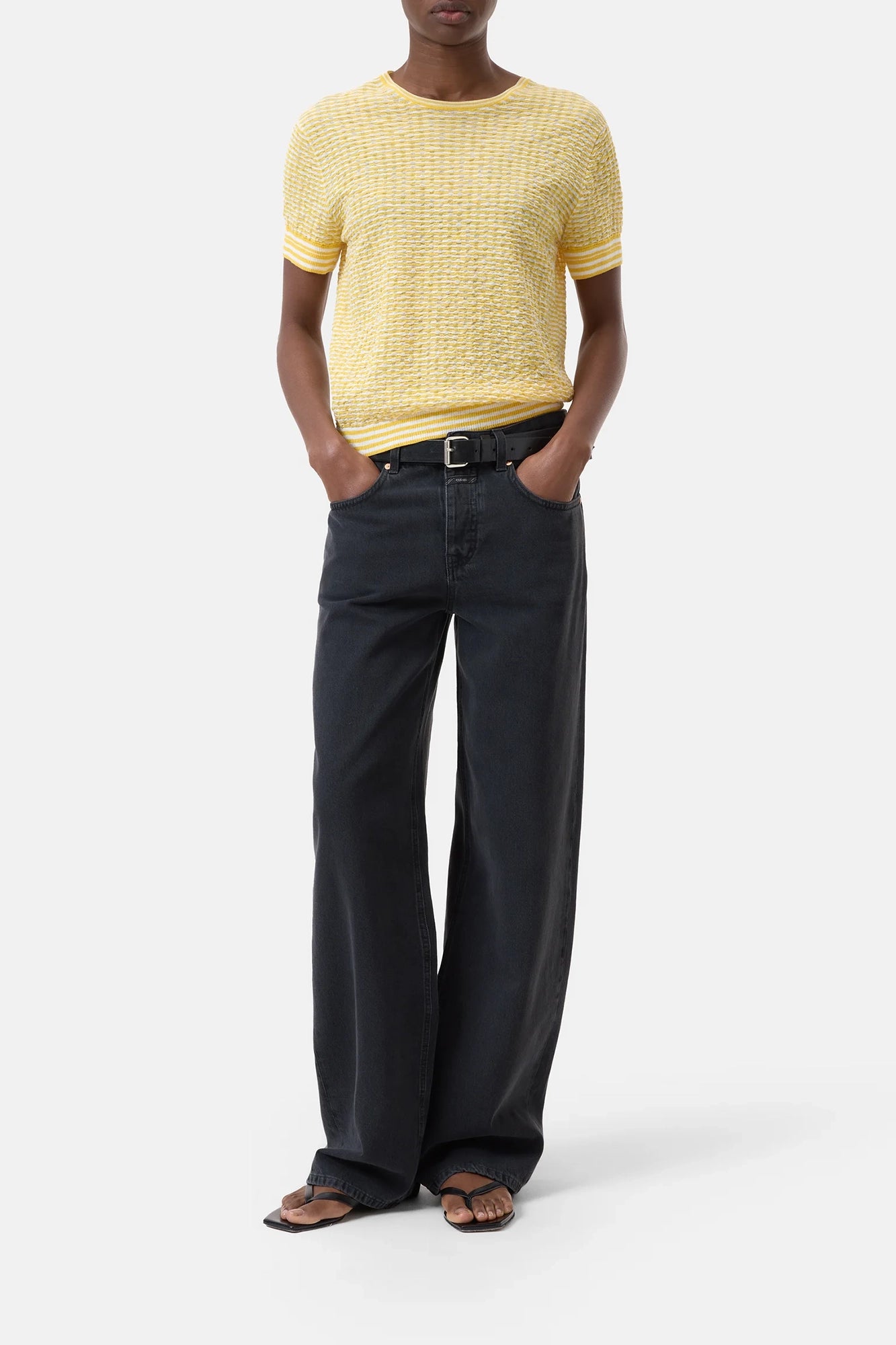 Crew Neck Short Sleeve Top in Searsucker Knit