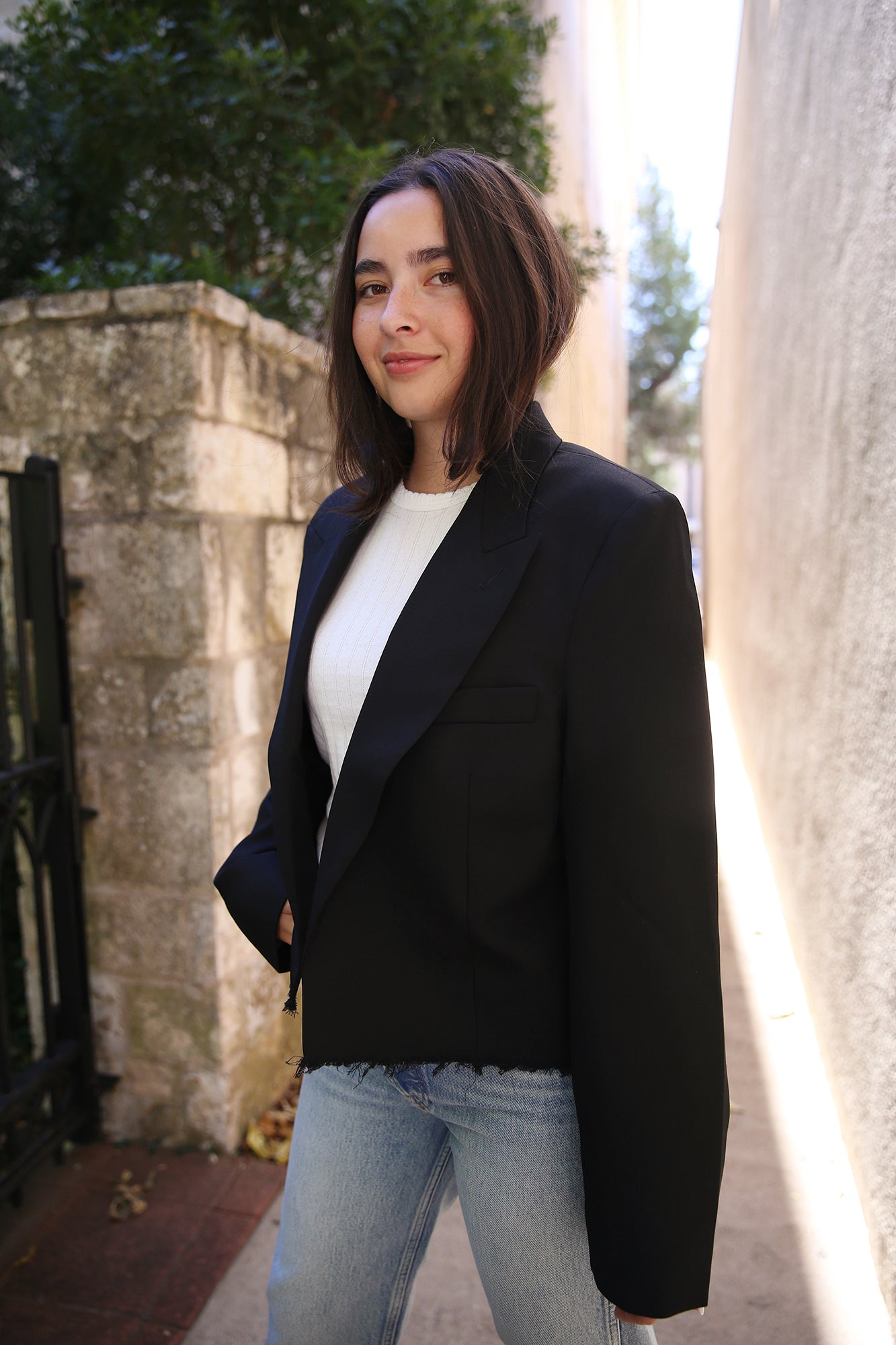 Cutoff Boyfriend Blazer Black