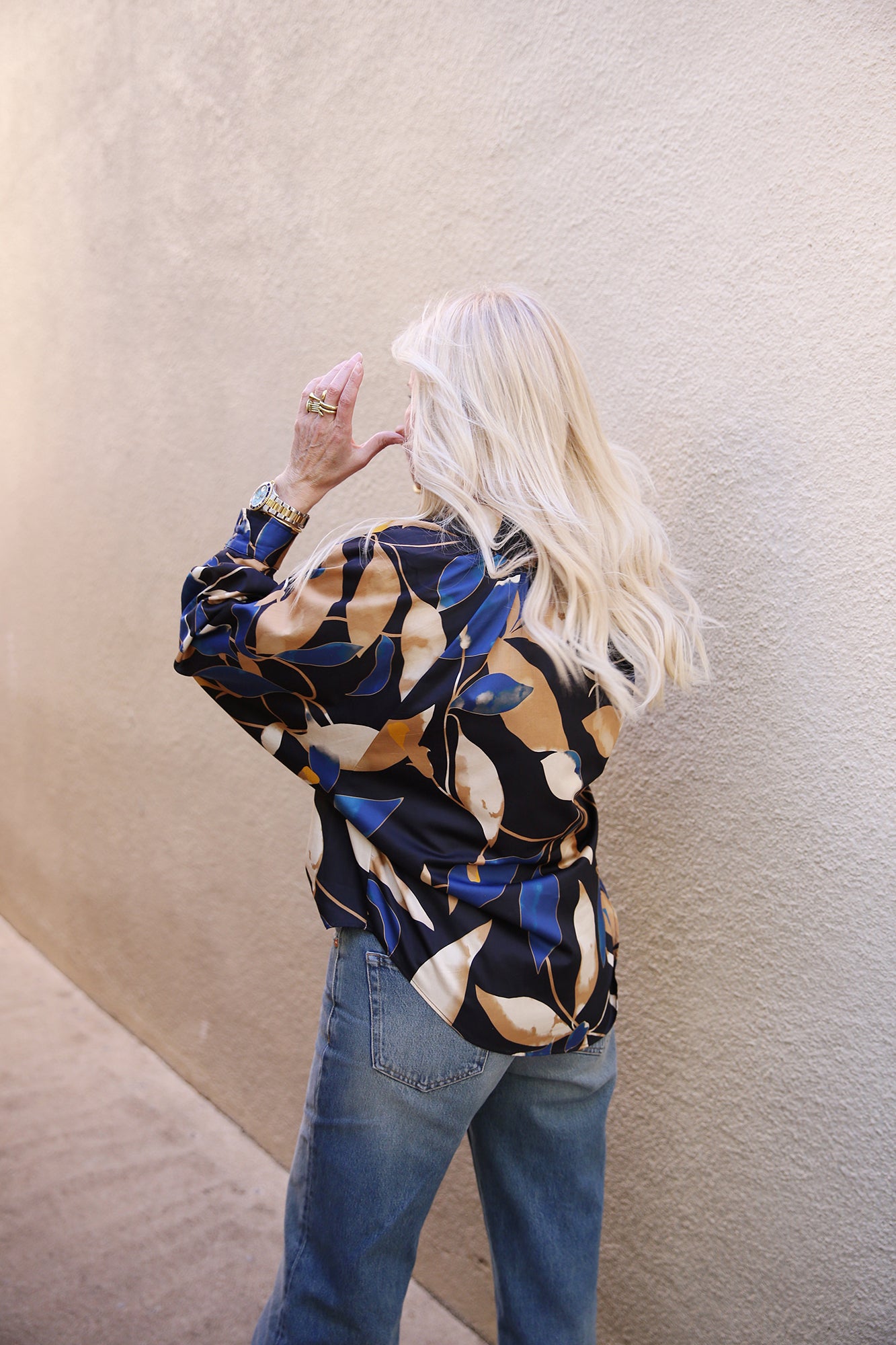 Dylan Shirt Bronzed and Blue Floral Black/Navy/Gold