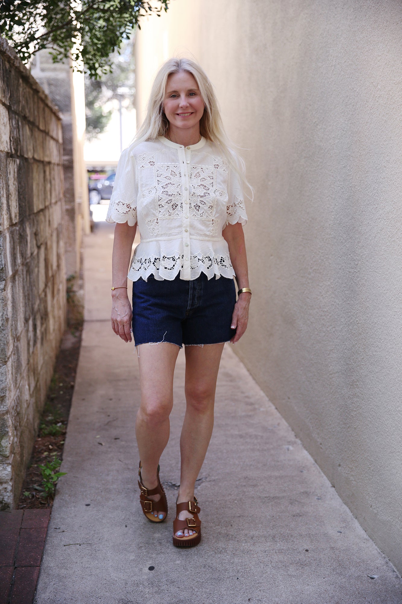 Elizabeth Top Chelsea Embroidery