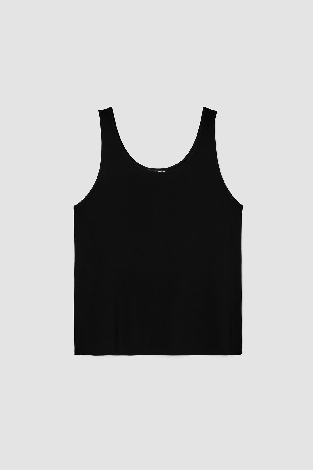 A simple staple. Eileen Fisher's refined tank with a scoop neck and slim fit. In washable Stretch Silk Jersey with natural stretch.