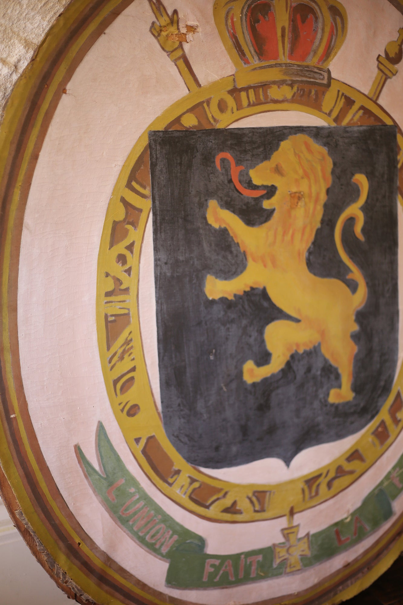 French Religion Canvas Lion