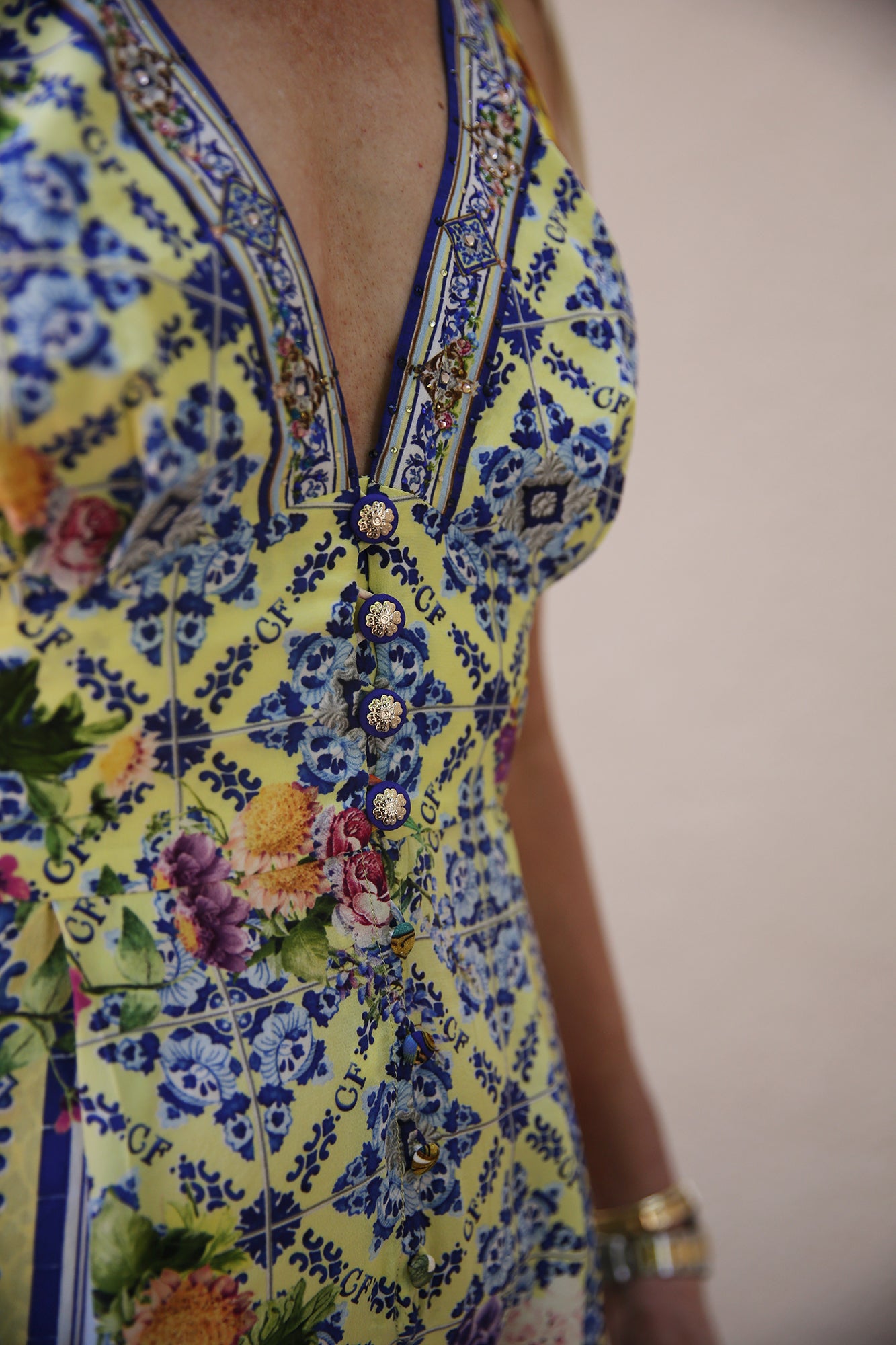 Halterneck Jumpsuit With Tie Neck S