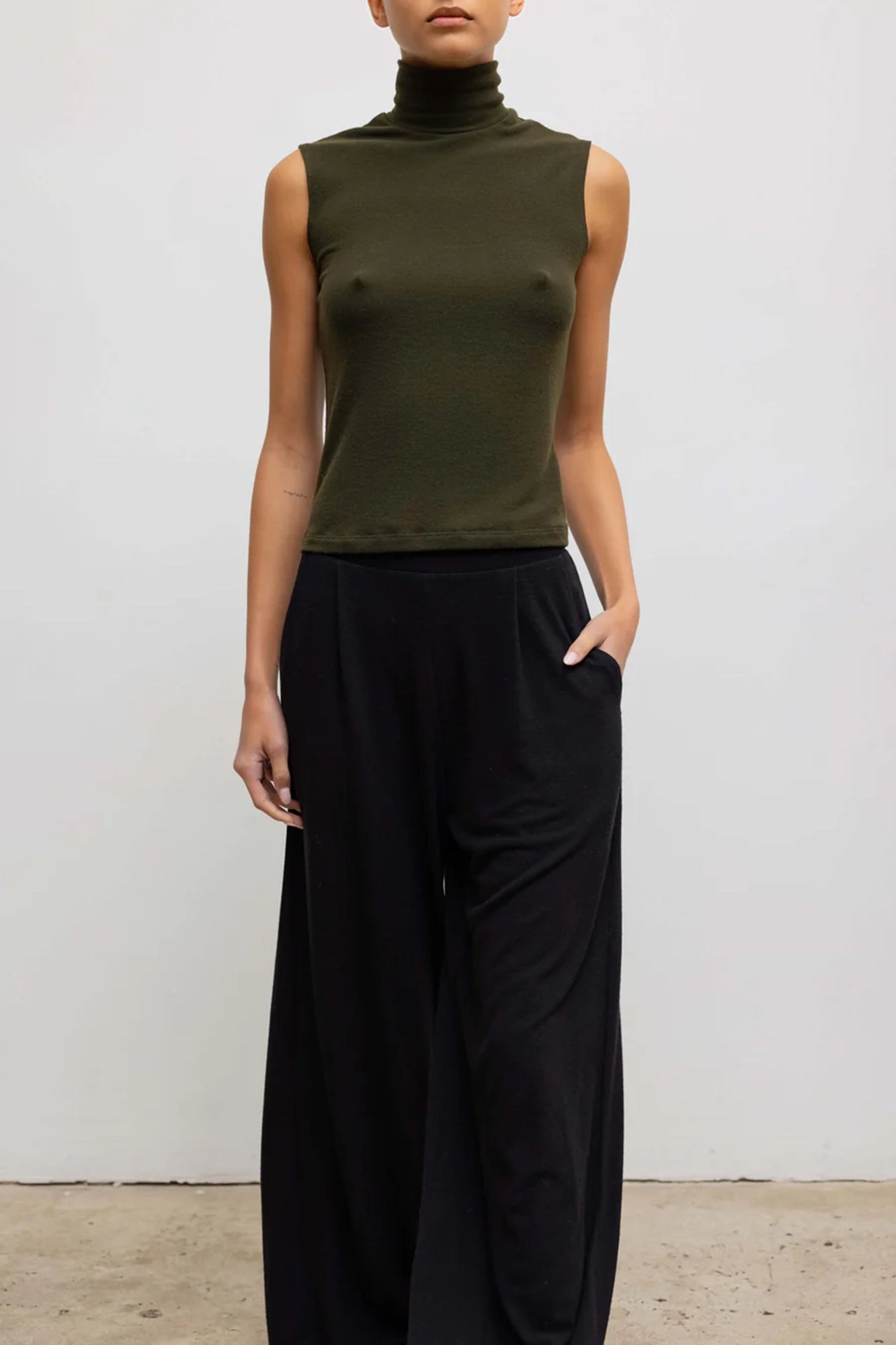 Lauren Sleeveless Turtleneck Moss