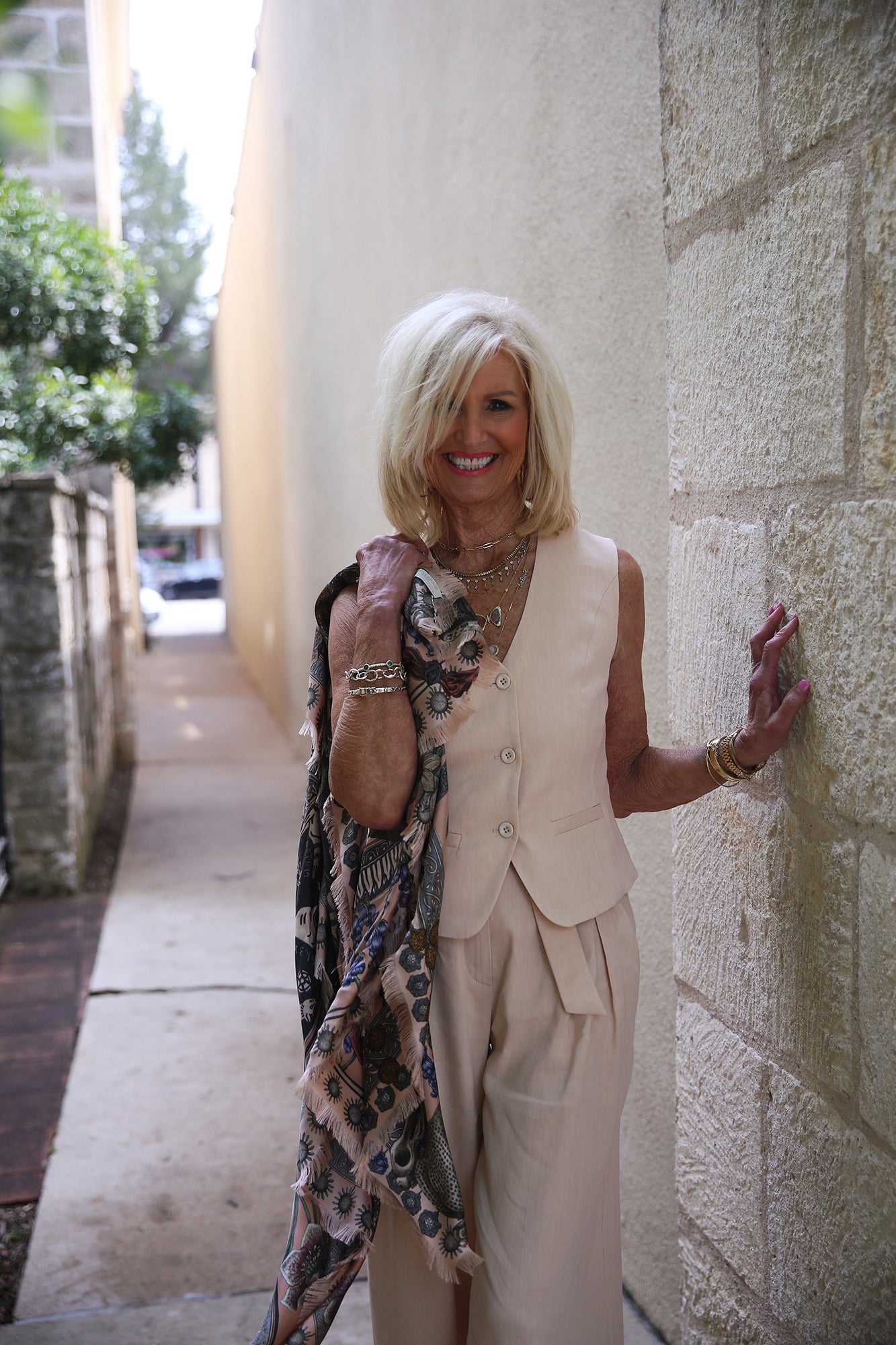 Ourika Gardens Close-Fitting Waistcoat Soft Rose