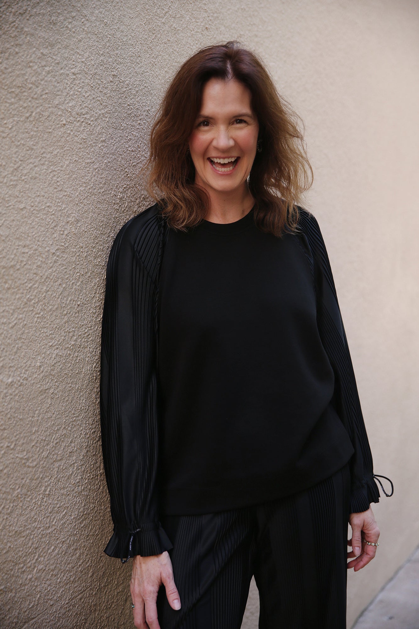 Fit For Leo Sweatshrt With Pleated Sleeves Black
