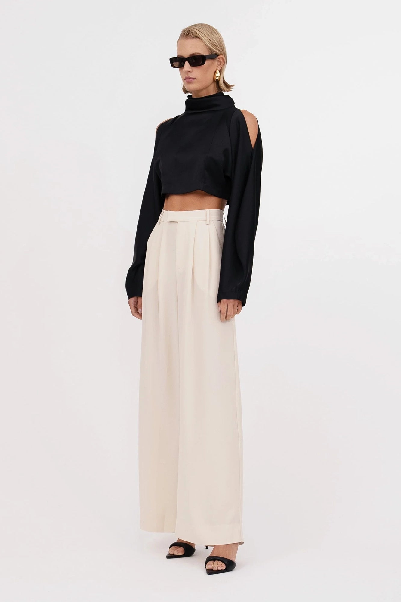 Melanie Crop