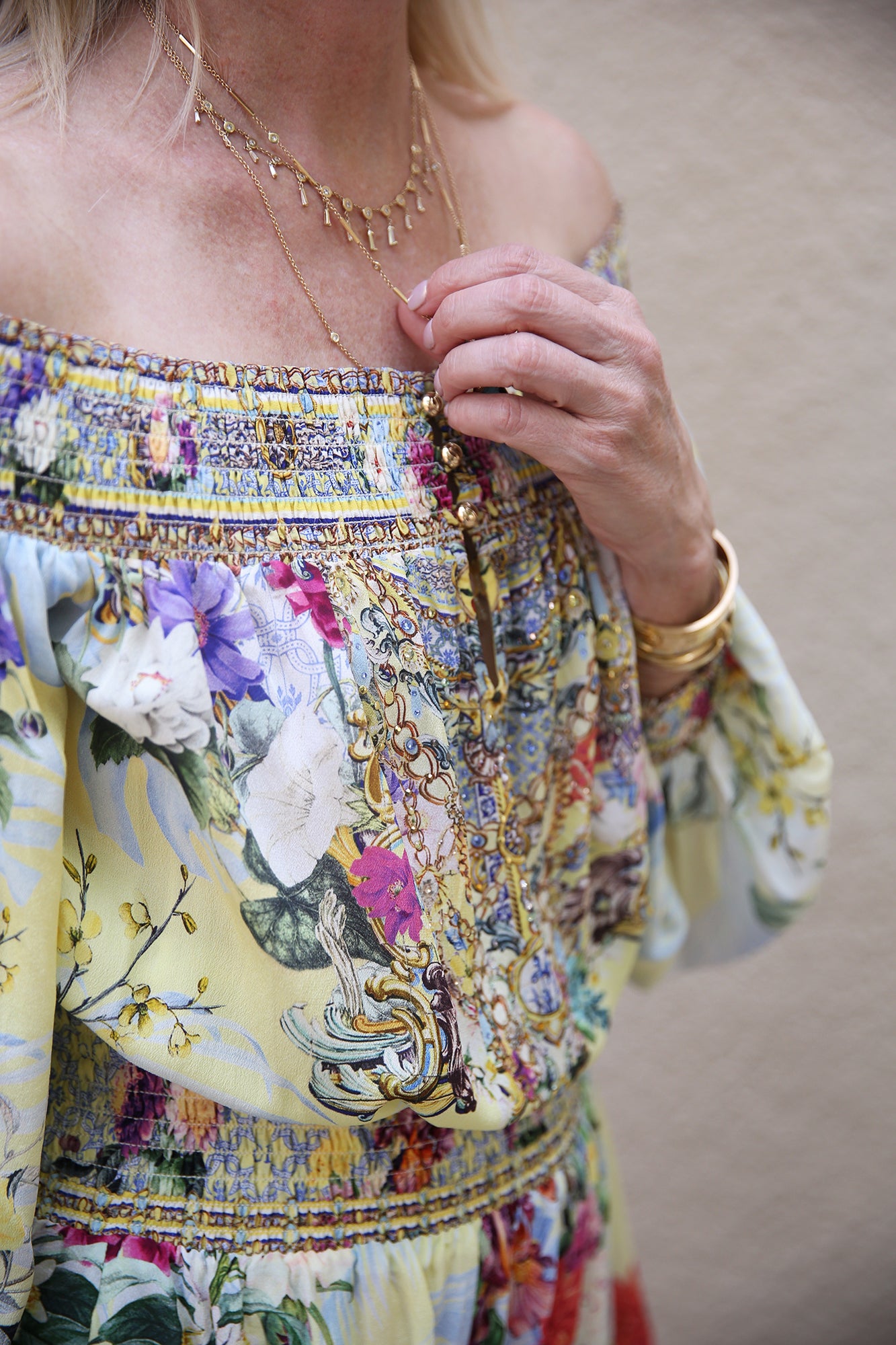 Off Shoulder Short Dress Flor Fantastica