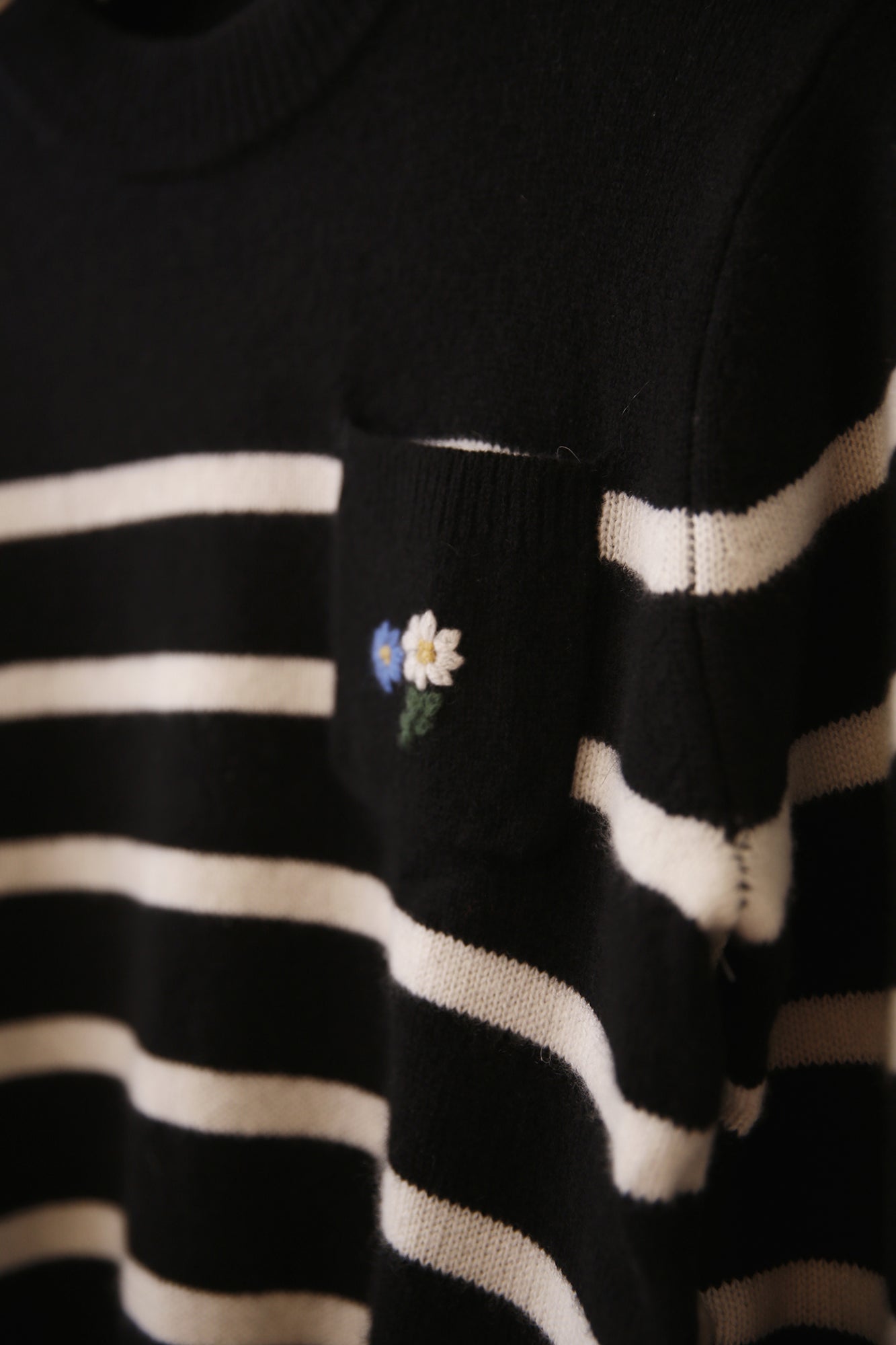 Oksana Sweater Black Stripe