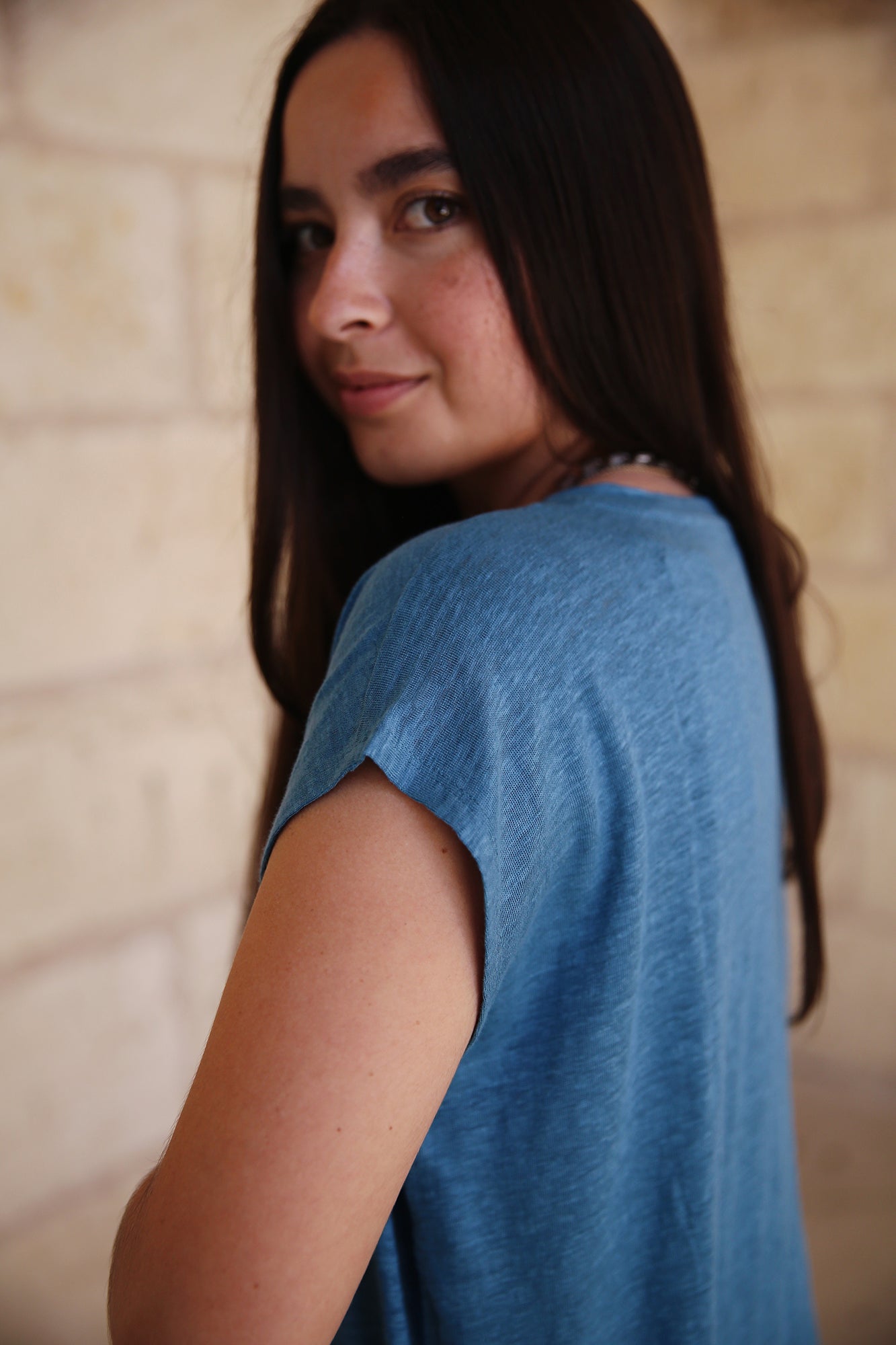 Organic Linen Jersey V Neck Tee Cascade