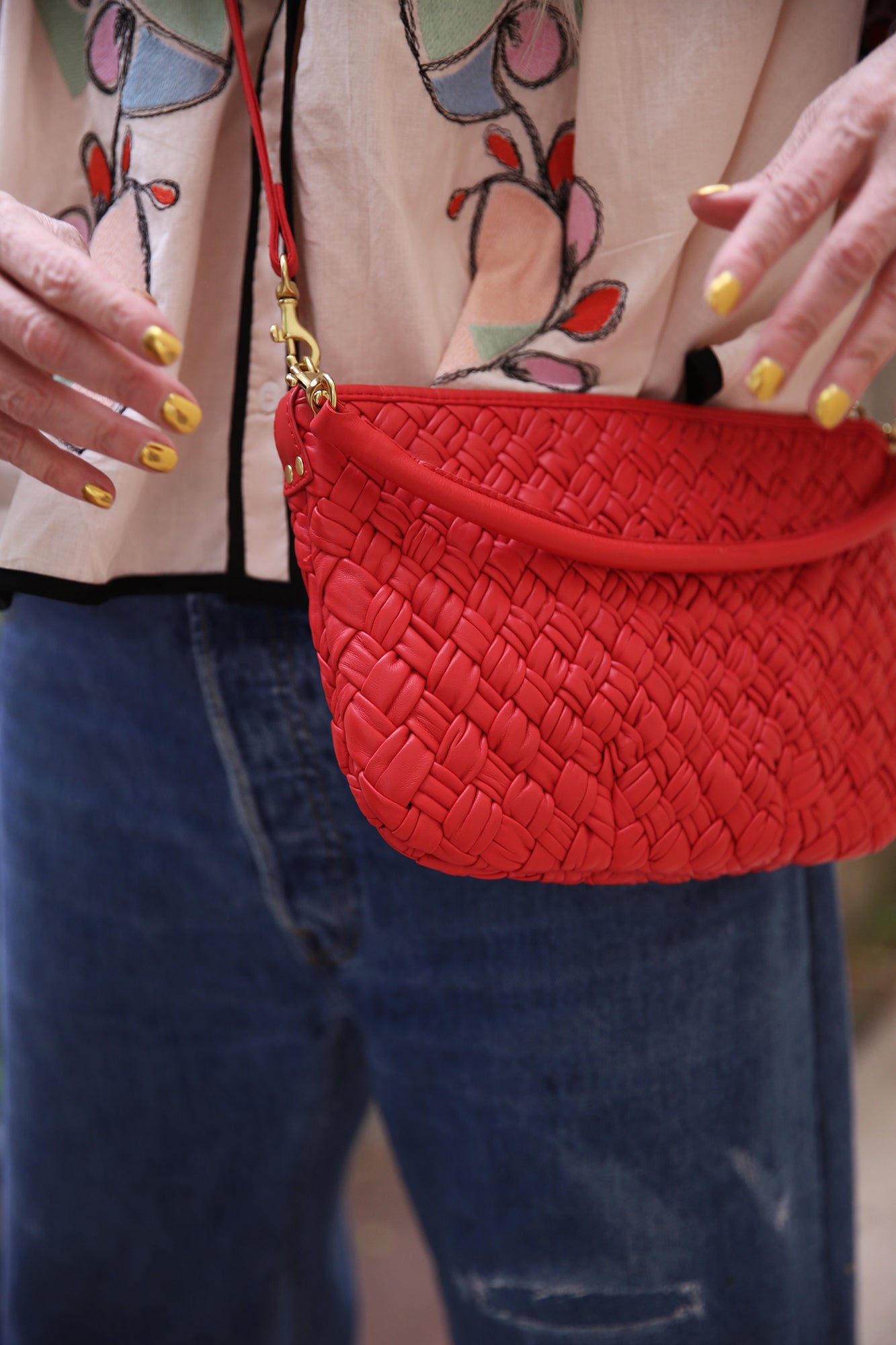 Petit Moyen Rossa Puffy Woven Nappa
