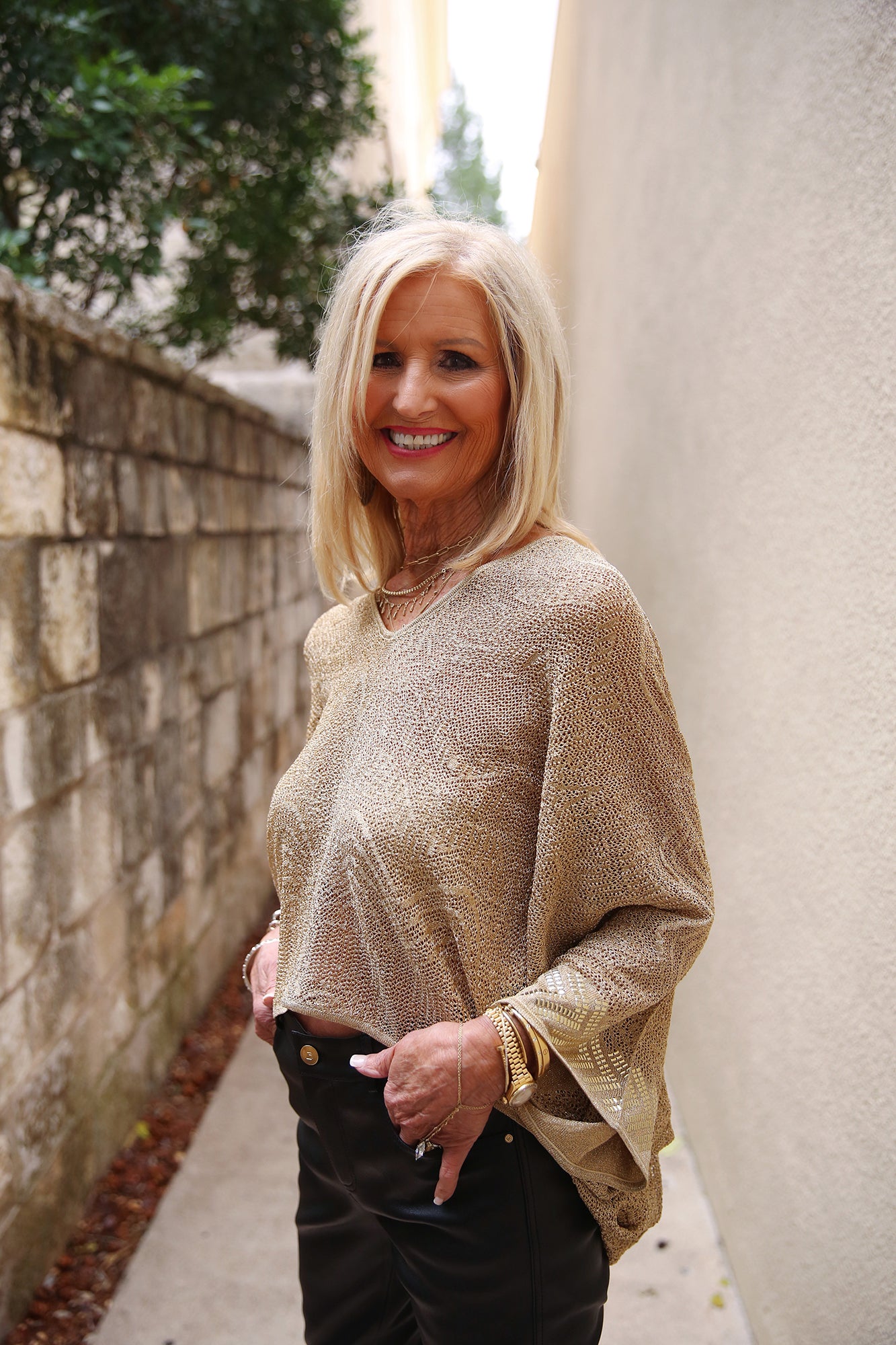 Relaxed V Neck Knit Pointelle Top Valley Of The Kings