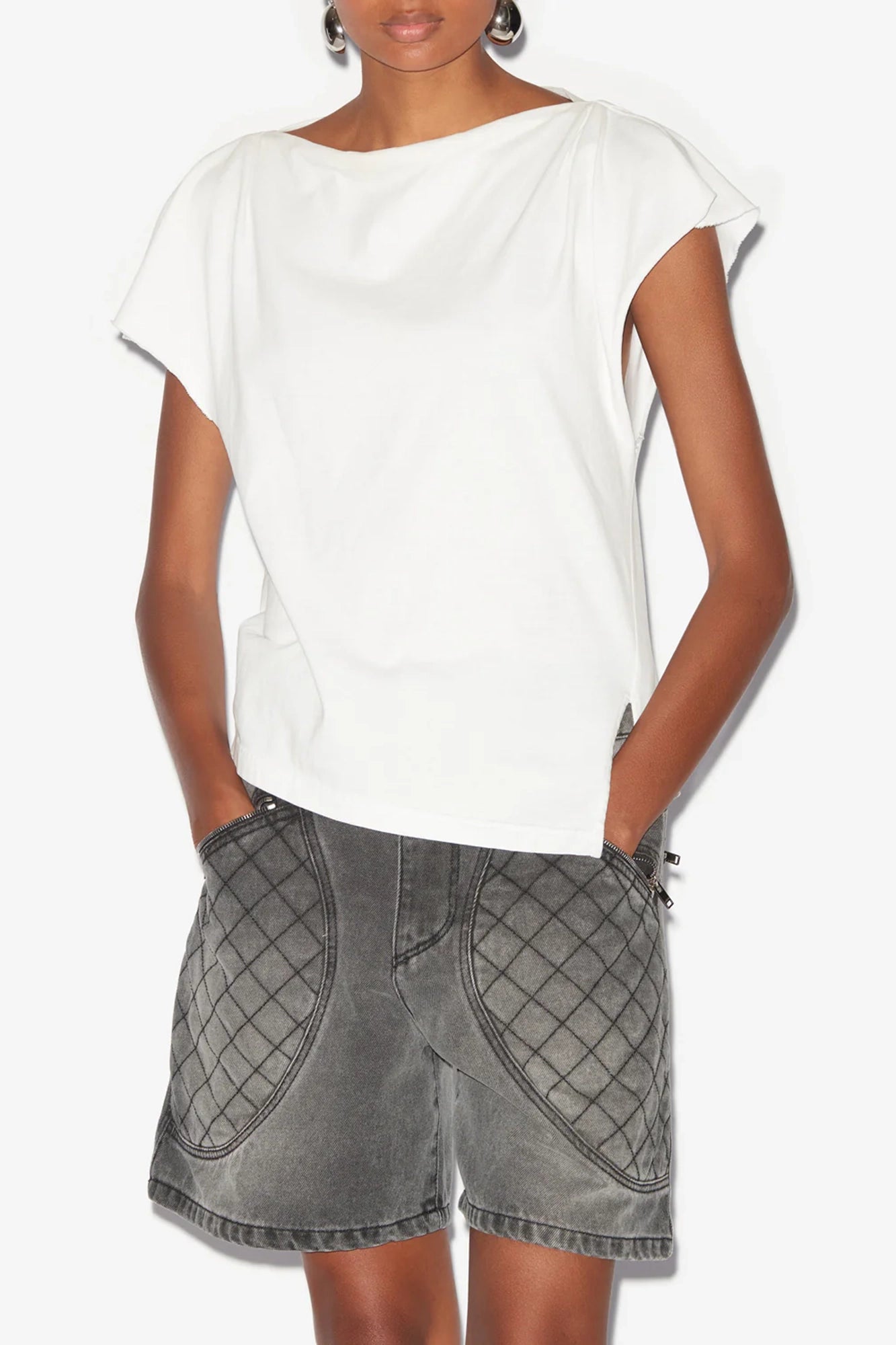 Sebani Asymmetrical Plain-Colored Cotton T-Shirt