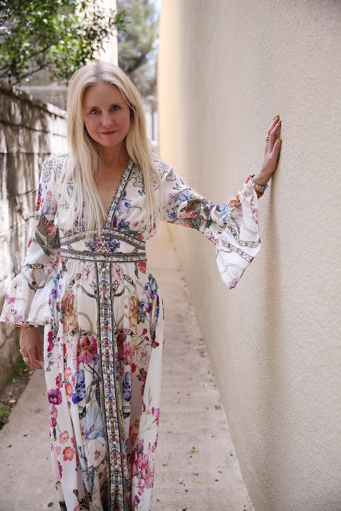 Shaped Waistband Dress With Ruffle Sleeve Monserrate Magic