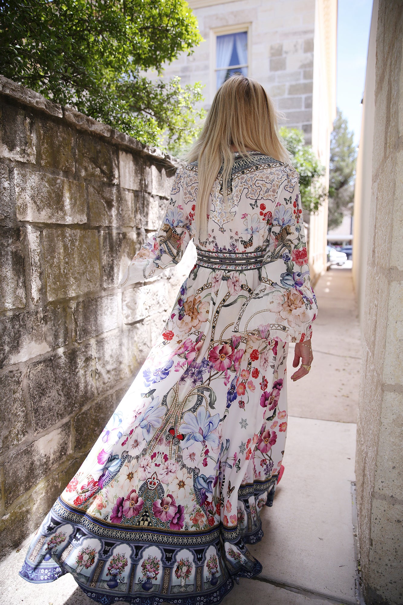 Shaped Waistband Dress With Ruffle Sleeve Monserrate Magic