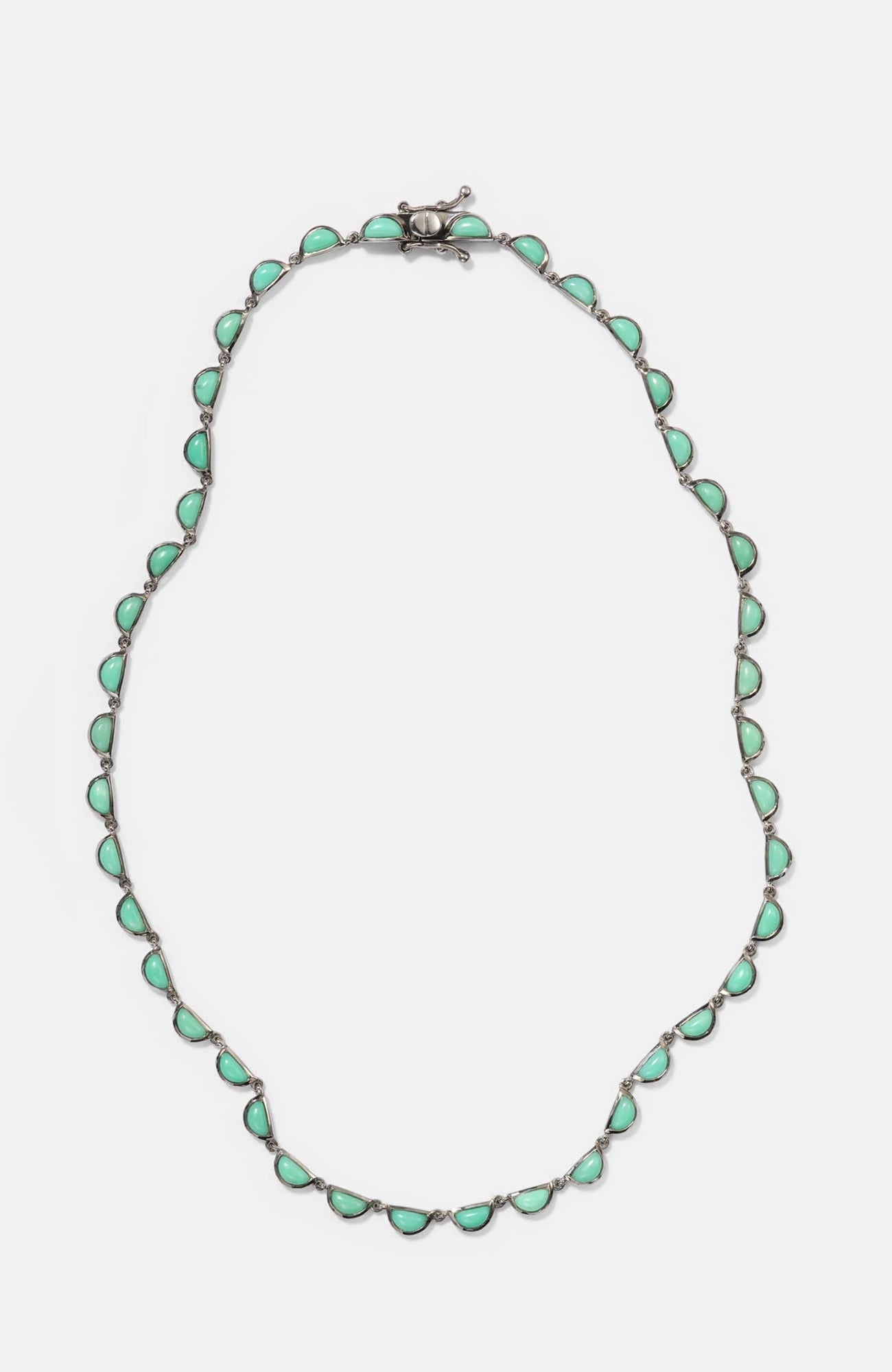 Small Scallop Rivière Necklace Chrysoprase