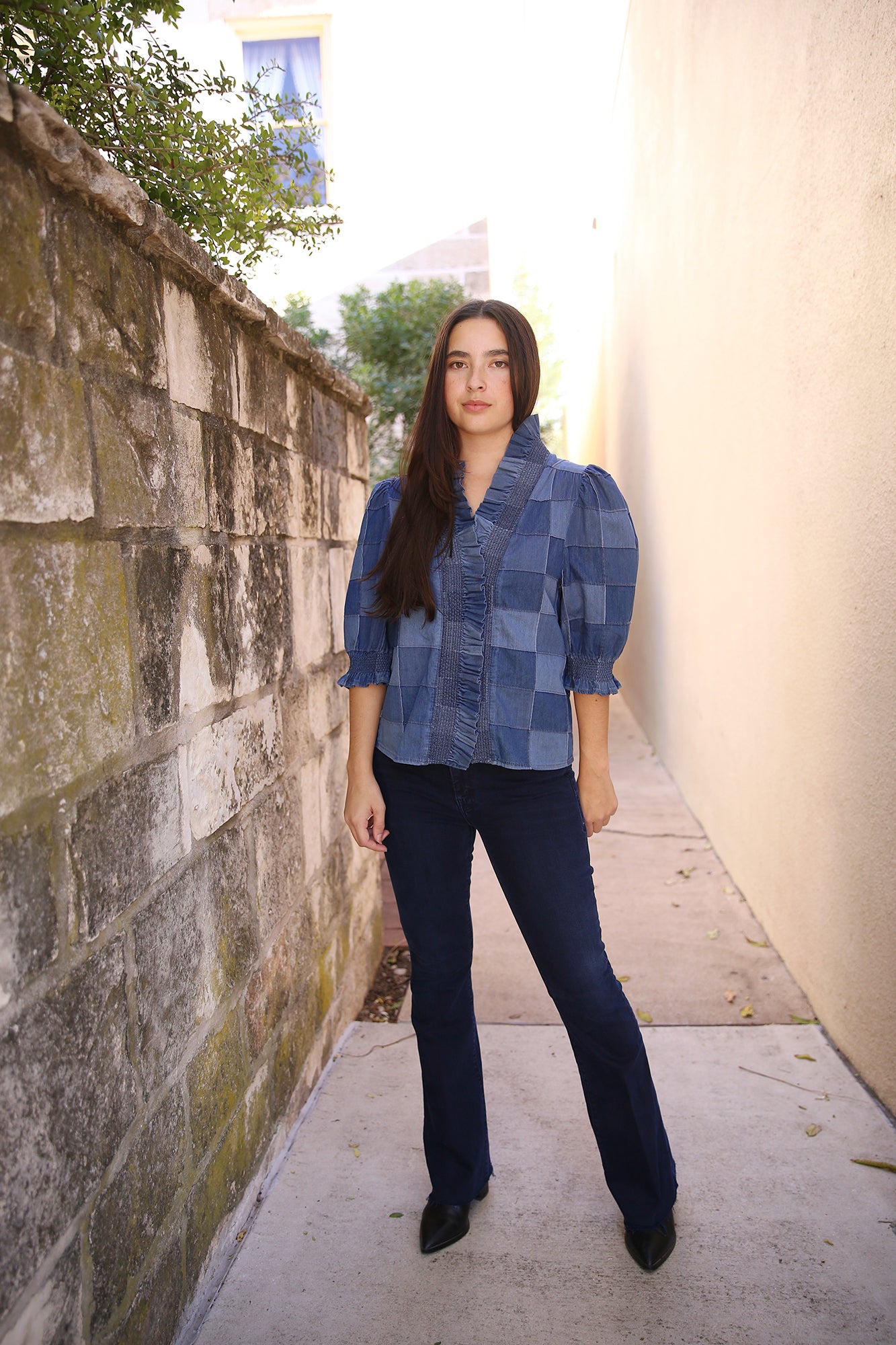 The Weekender Fray Chip On My Shoulder