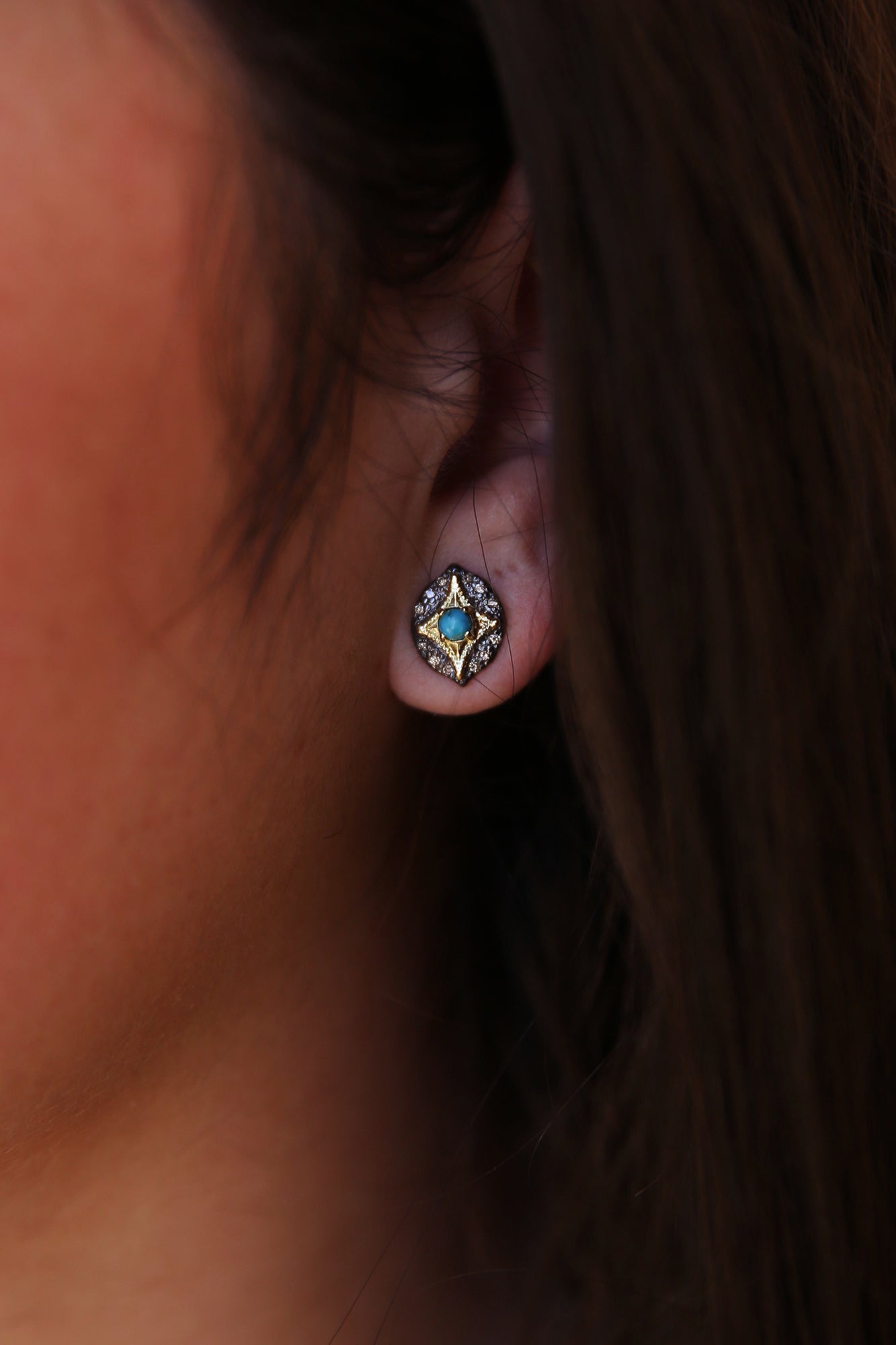 Turquoise Crivelli With Base Silver Stud Earring