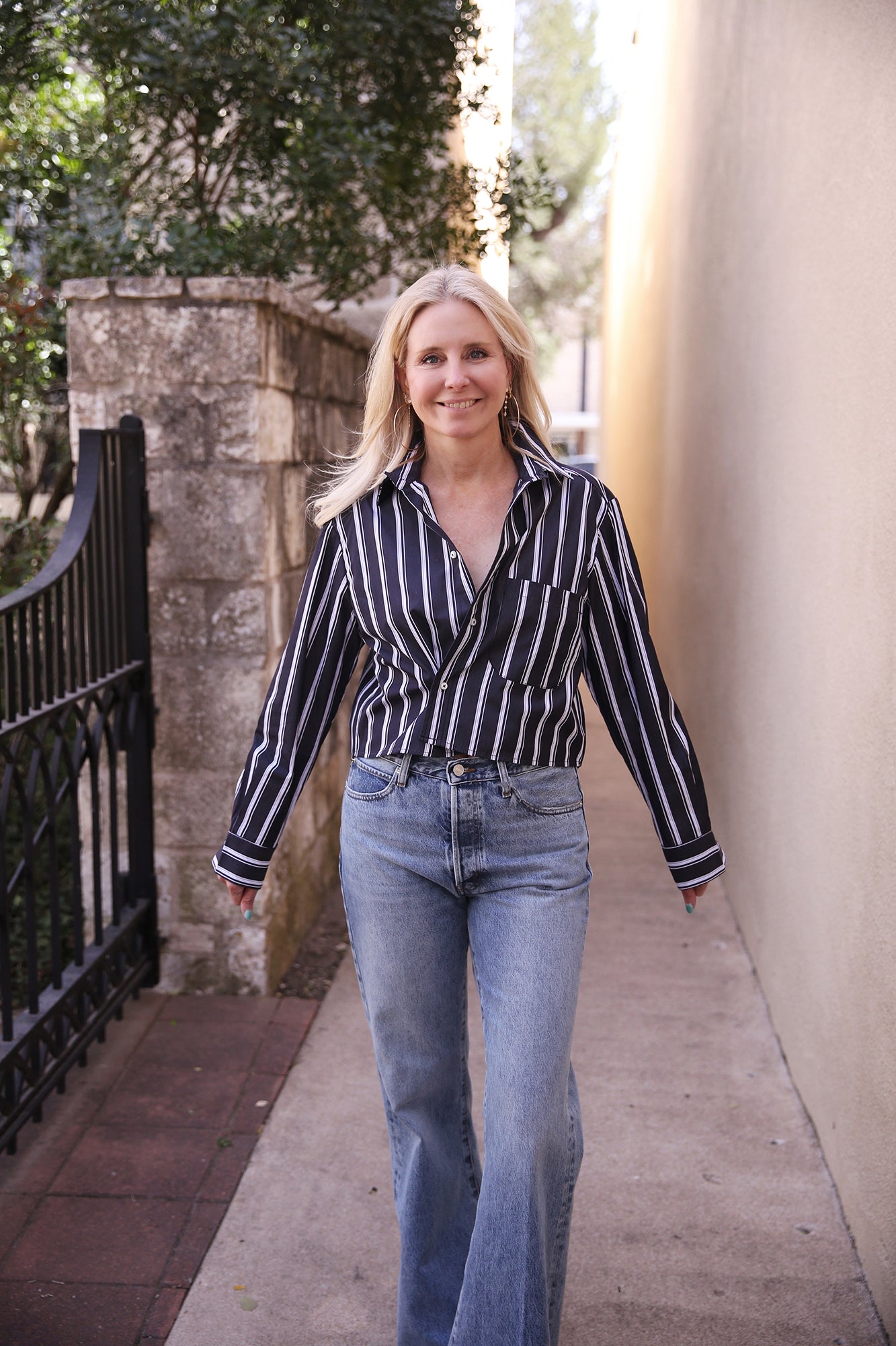 The SHORTY Shirt 100% Egyptian Cotton Shadow Stripe