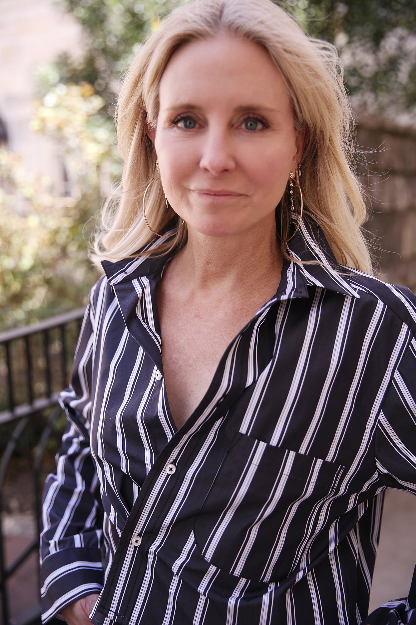 The SHORTY Shirt 100% Egyptian Cotton Shadow Stripe