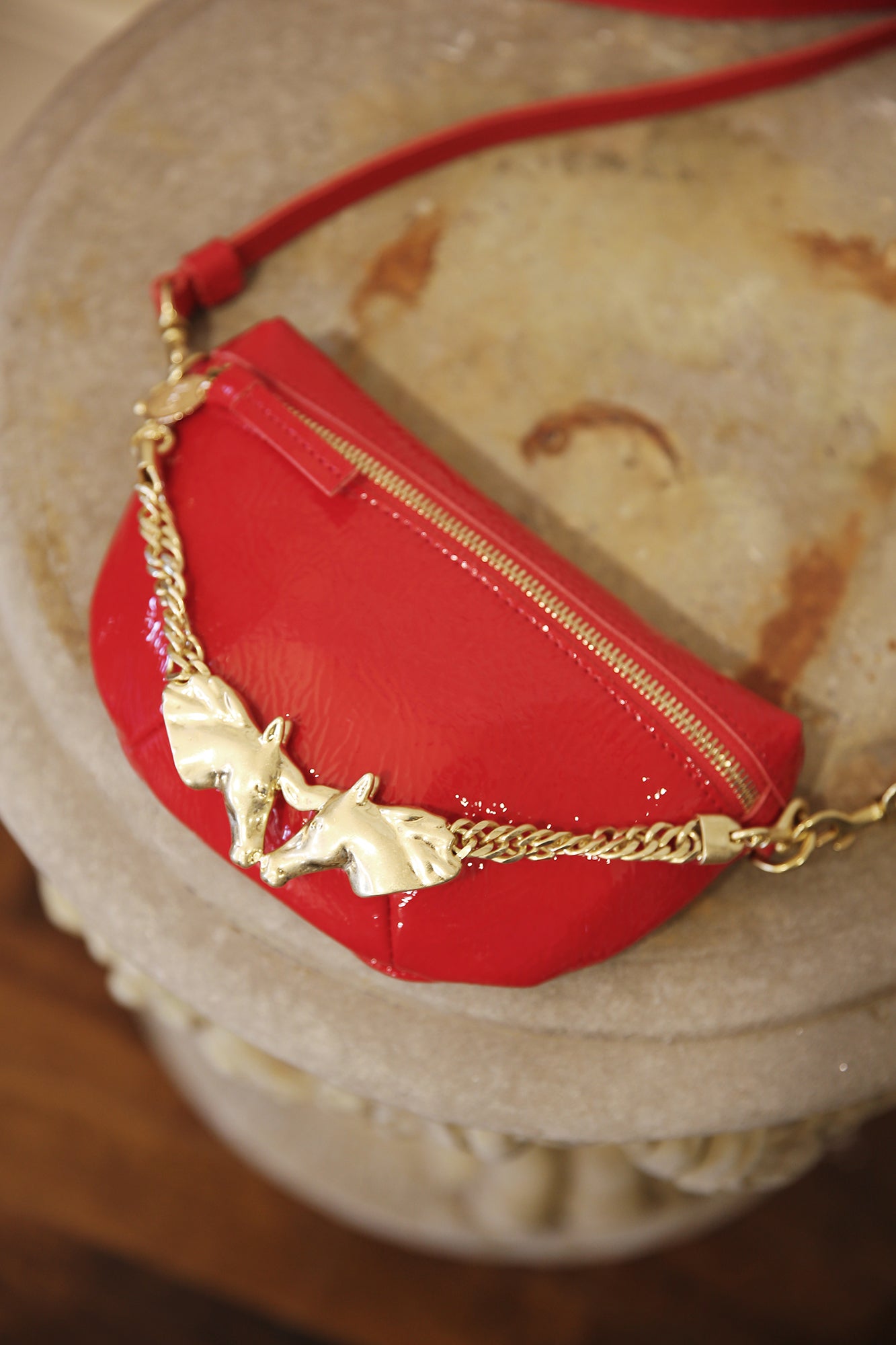 Top Handle Strap Vintage Gold Le Cheval