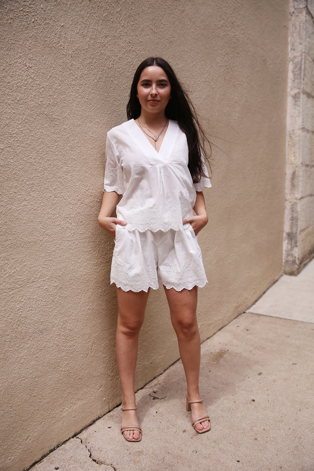 Everett Short Broderie Anglaise