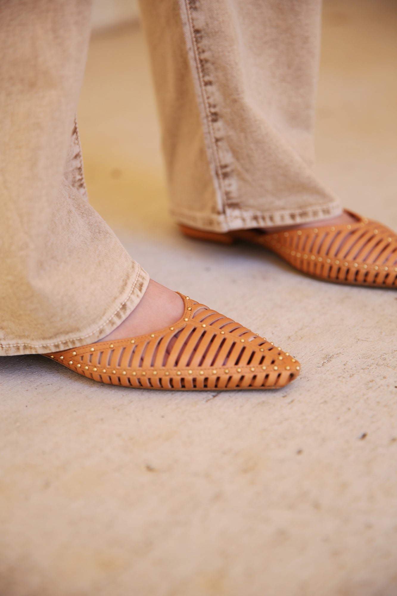Violetta Cage Flat Pecan Brown