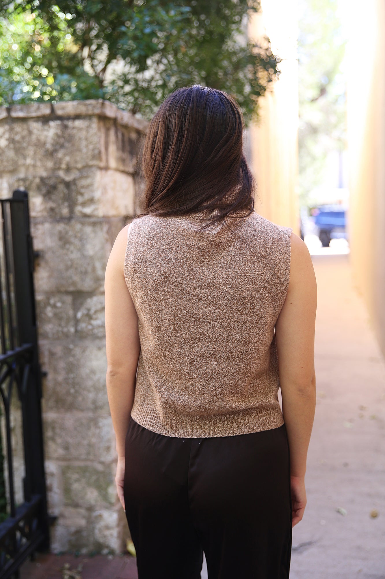 Zoe Sleeveless Cashmere/Wool Turtleneck Sweater