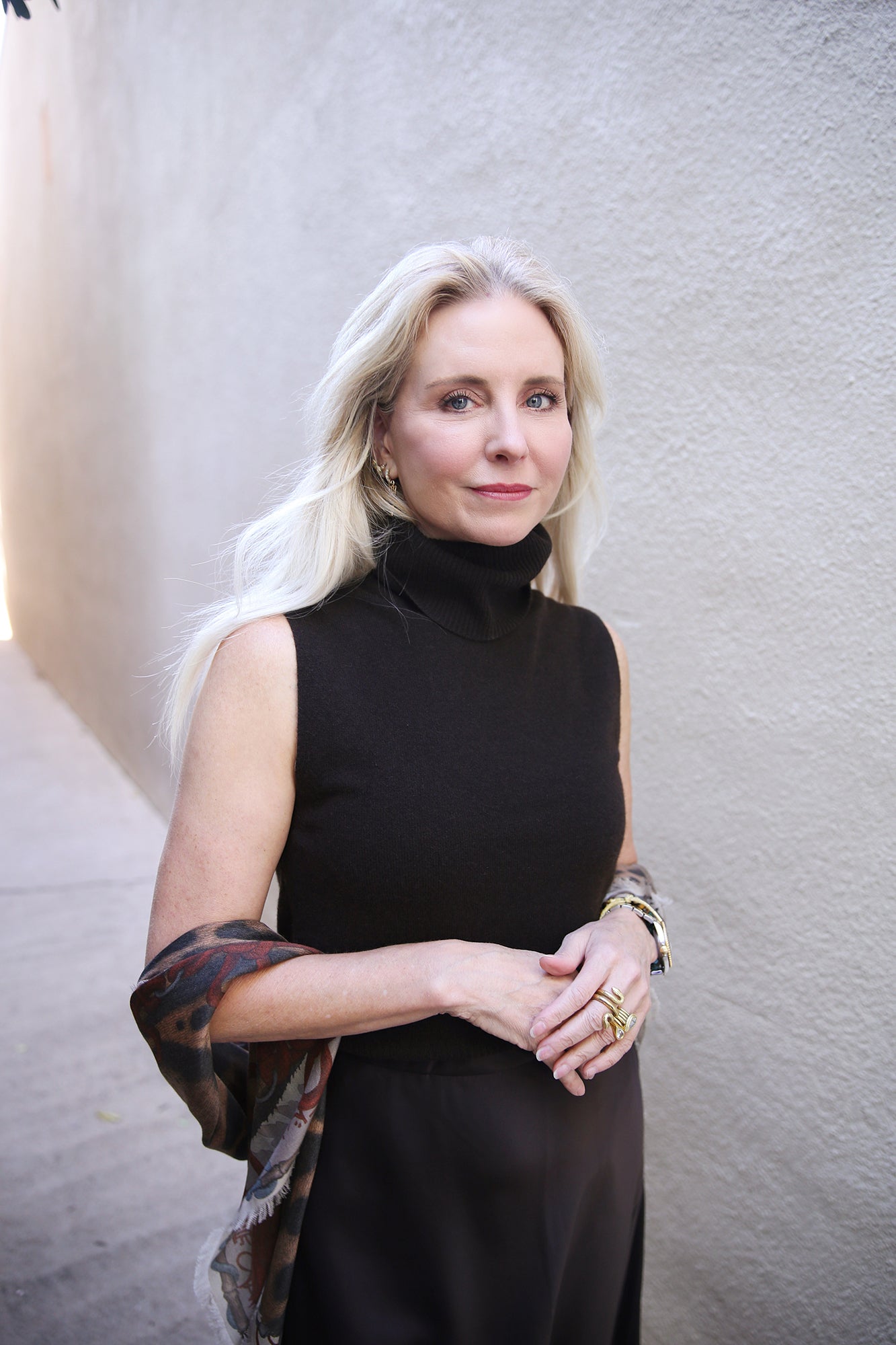 Zoe Sleeveless Turtleneck Tee Chocolate