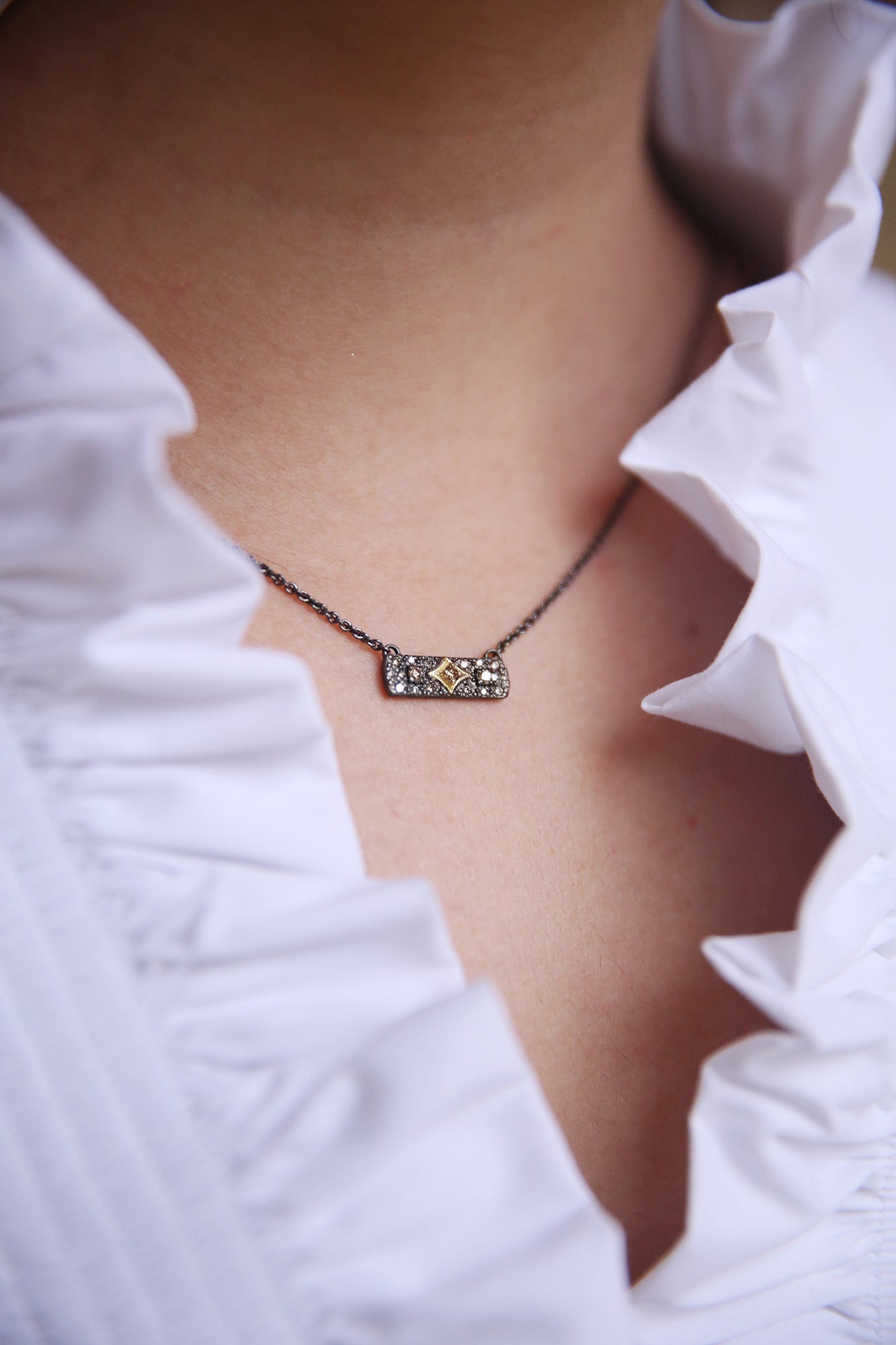 17.5" Crivelli Bar Drop Necklace