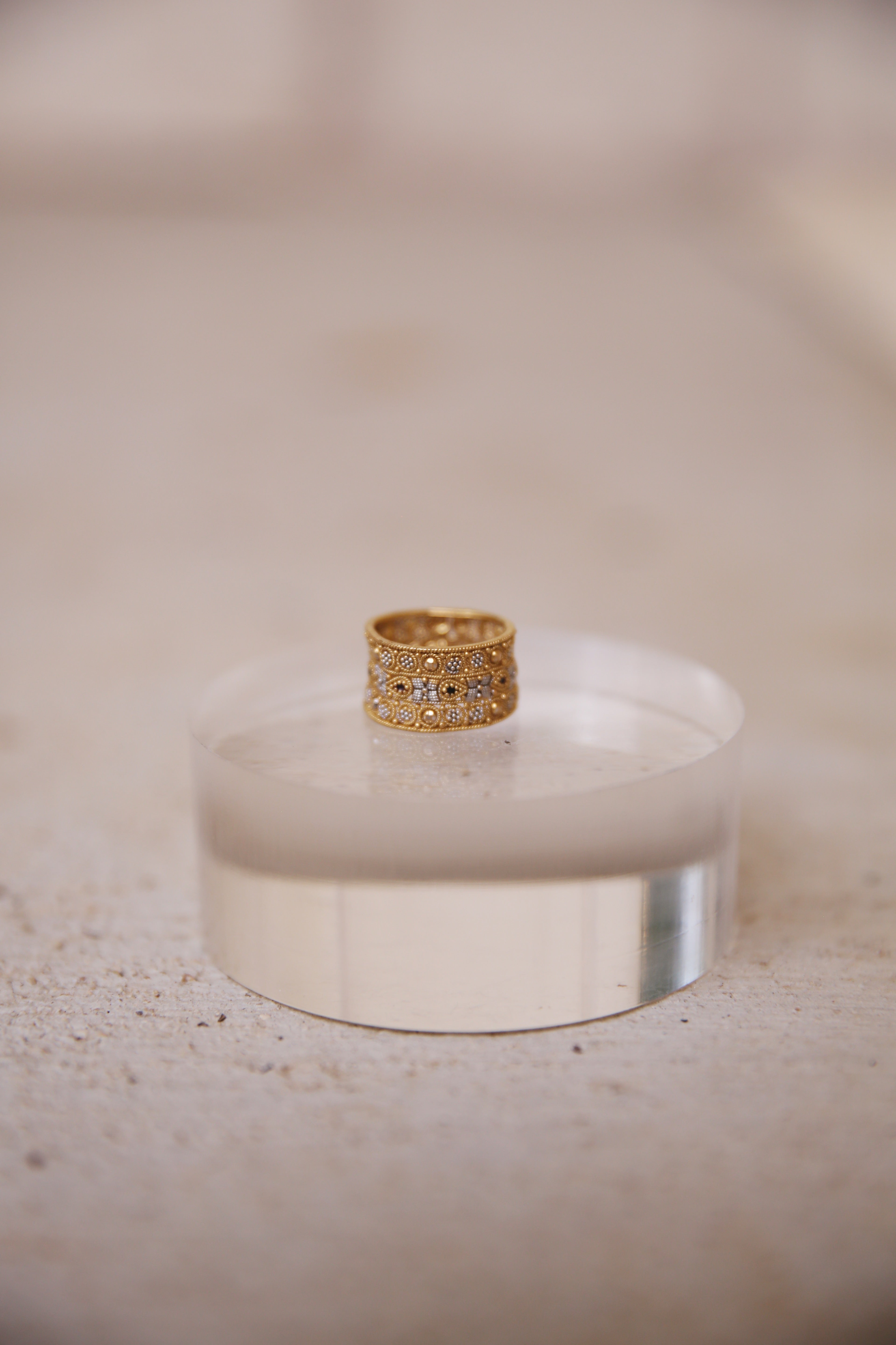 22K White + Yellow Gold Ring