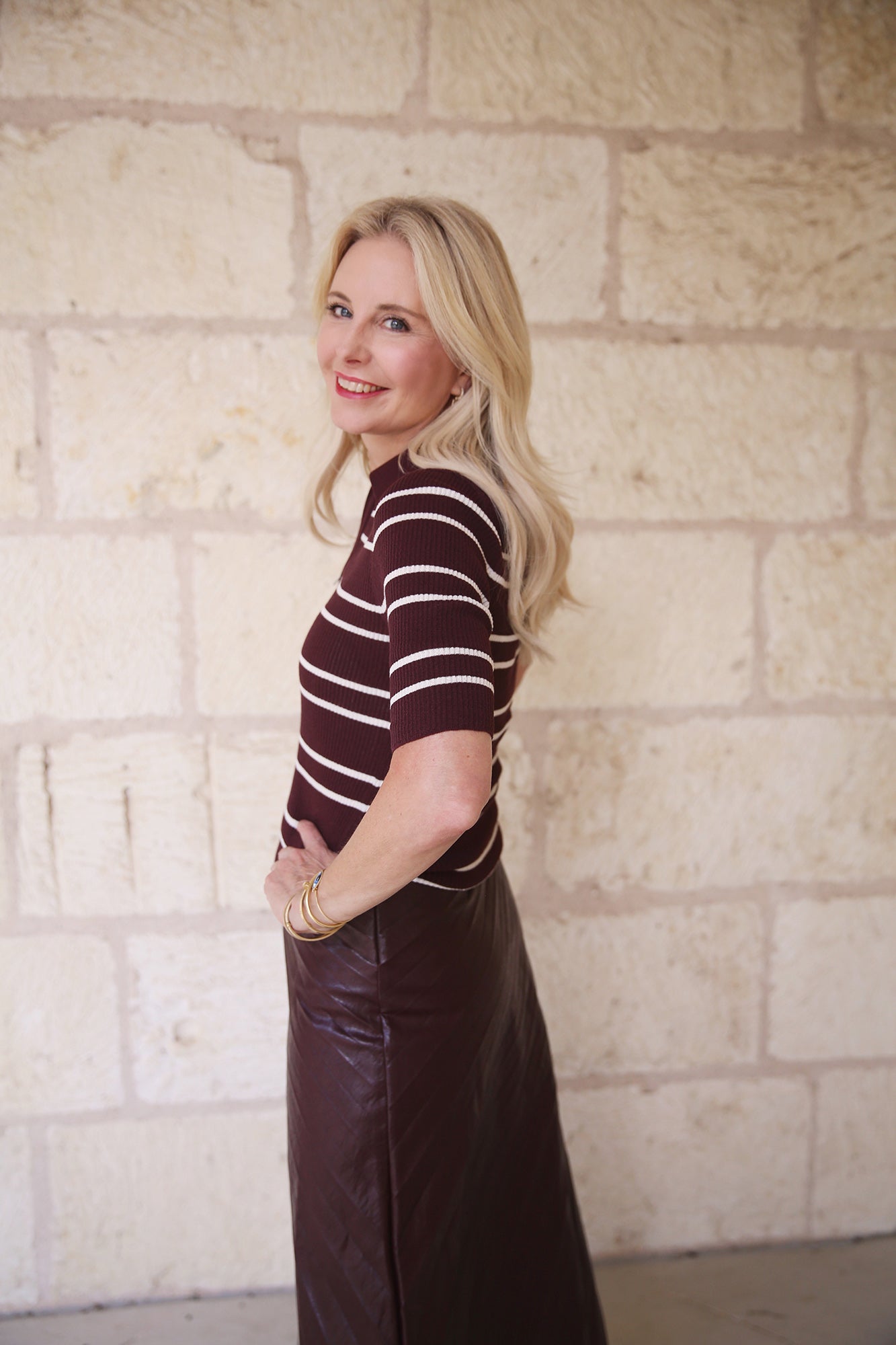 Cooper Top Carob/White Wide Stripe
