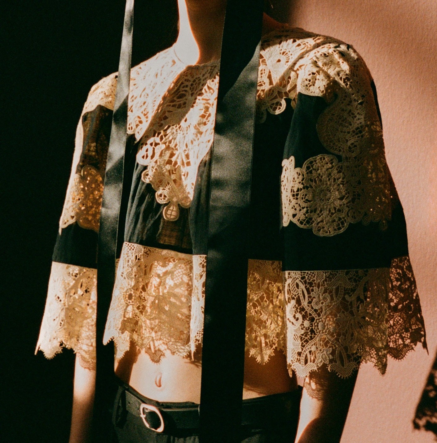 Medina Lace 3/4 Top