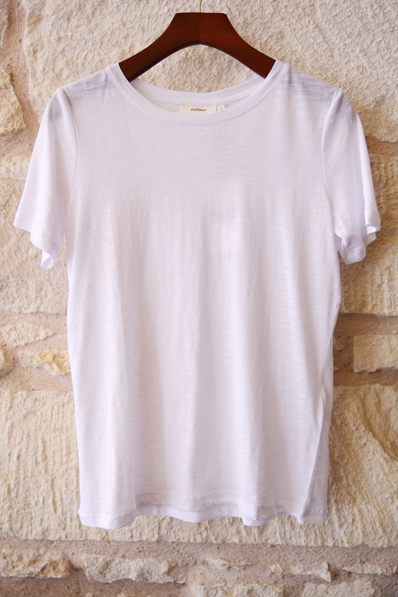 AlmaIW T-shirt
