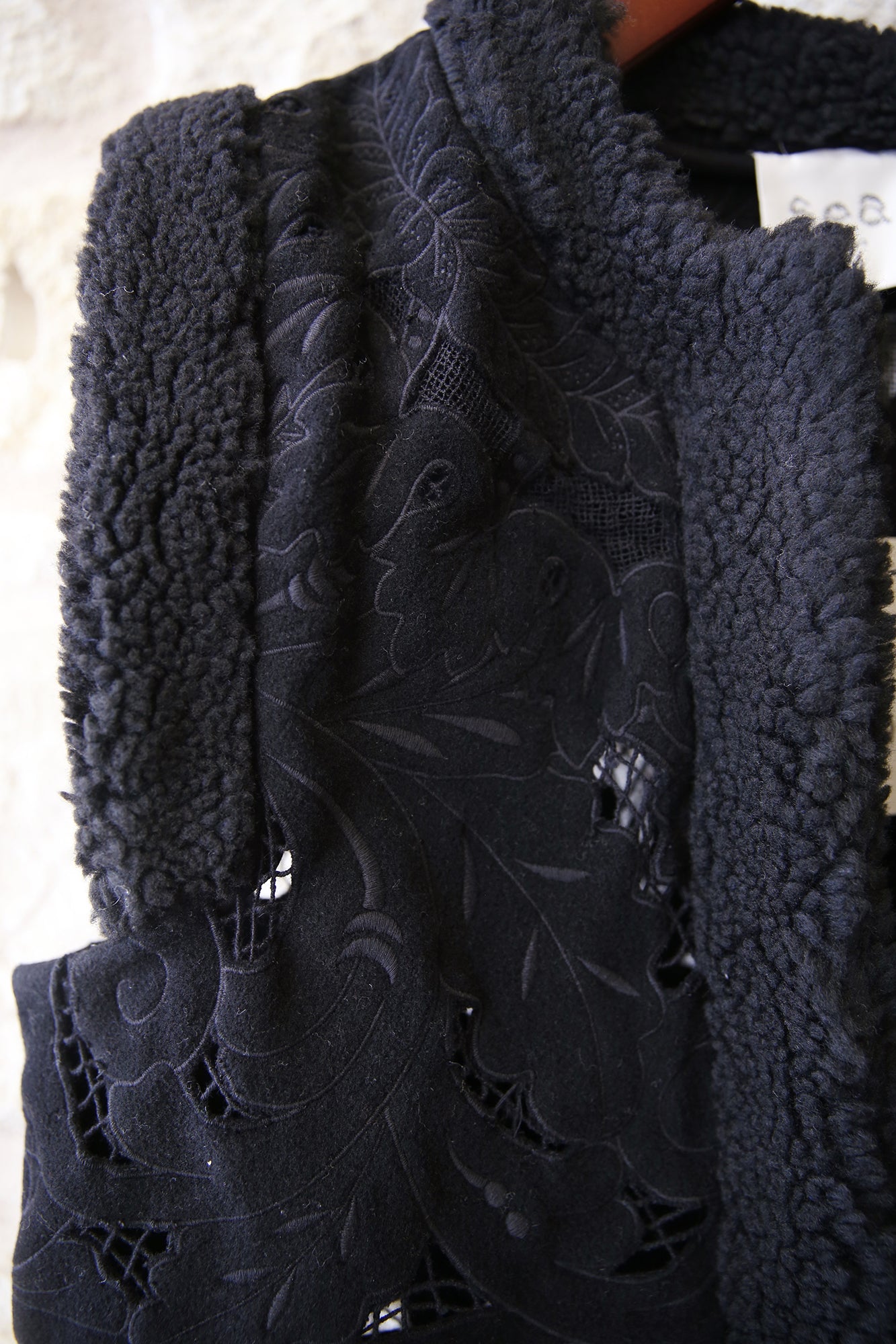 Ceci Embroidery Felt Vest