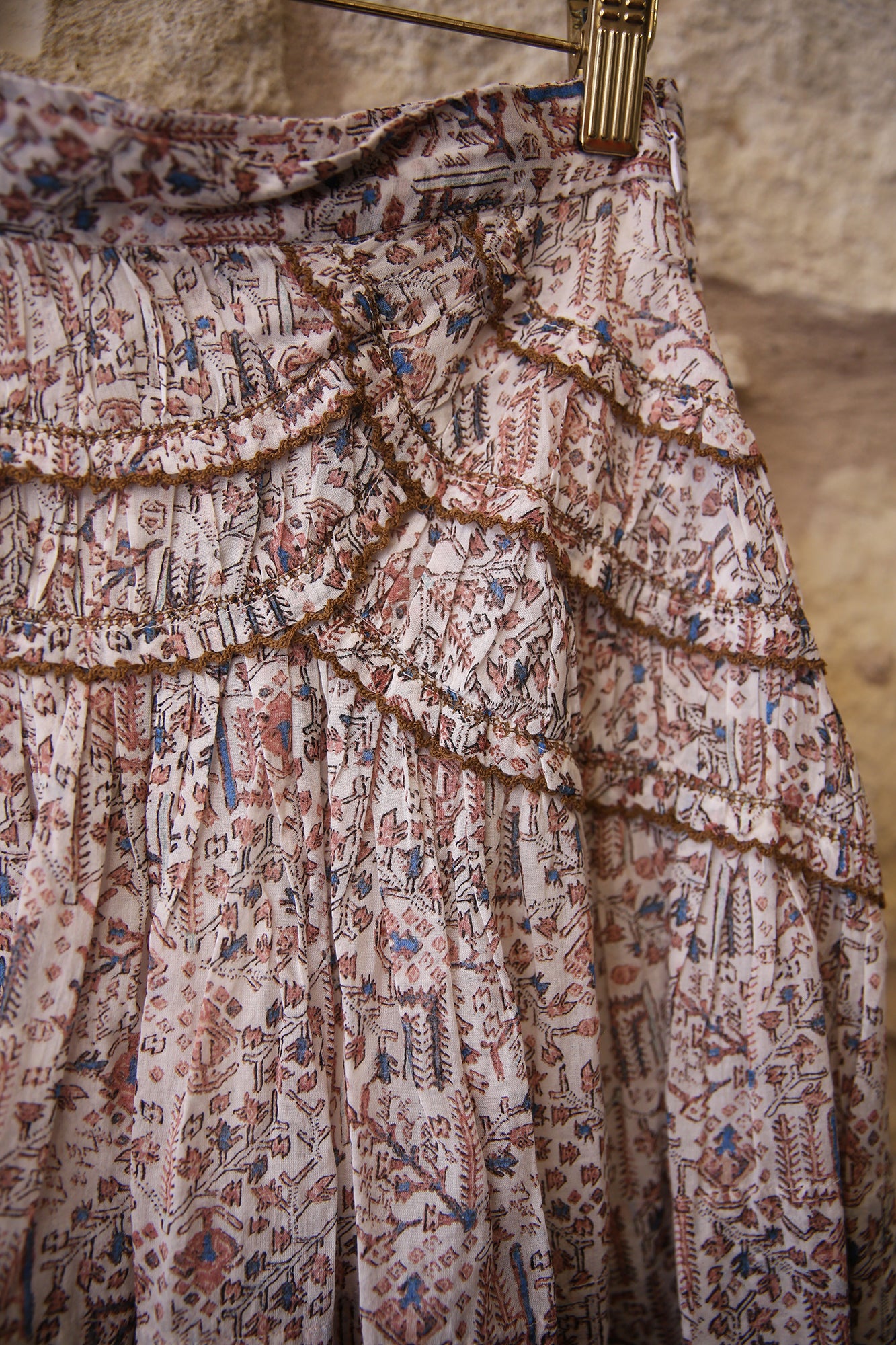 Ceola Short Frilly Skirt Ecru