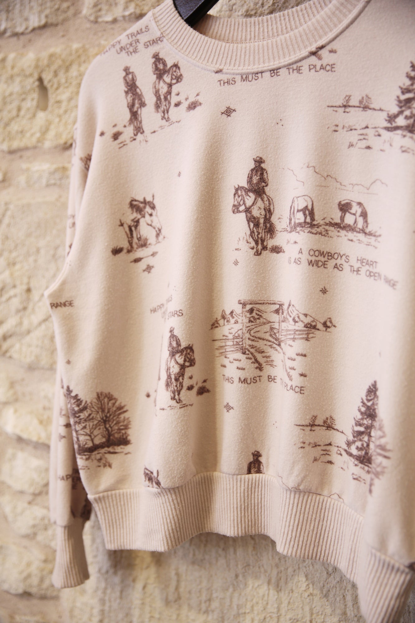 Cozy Top Yellowstone Almond Milk