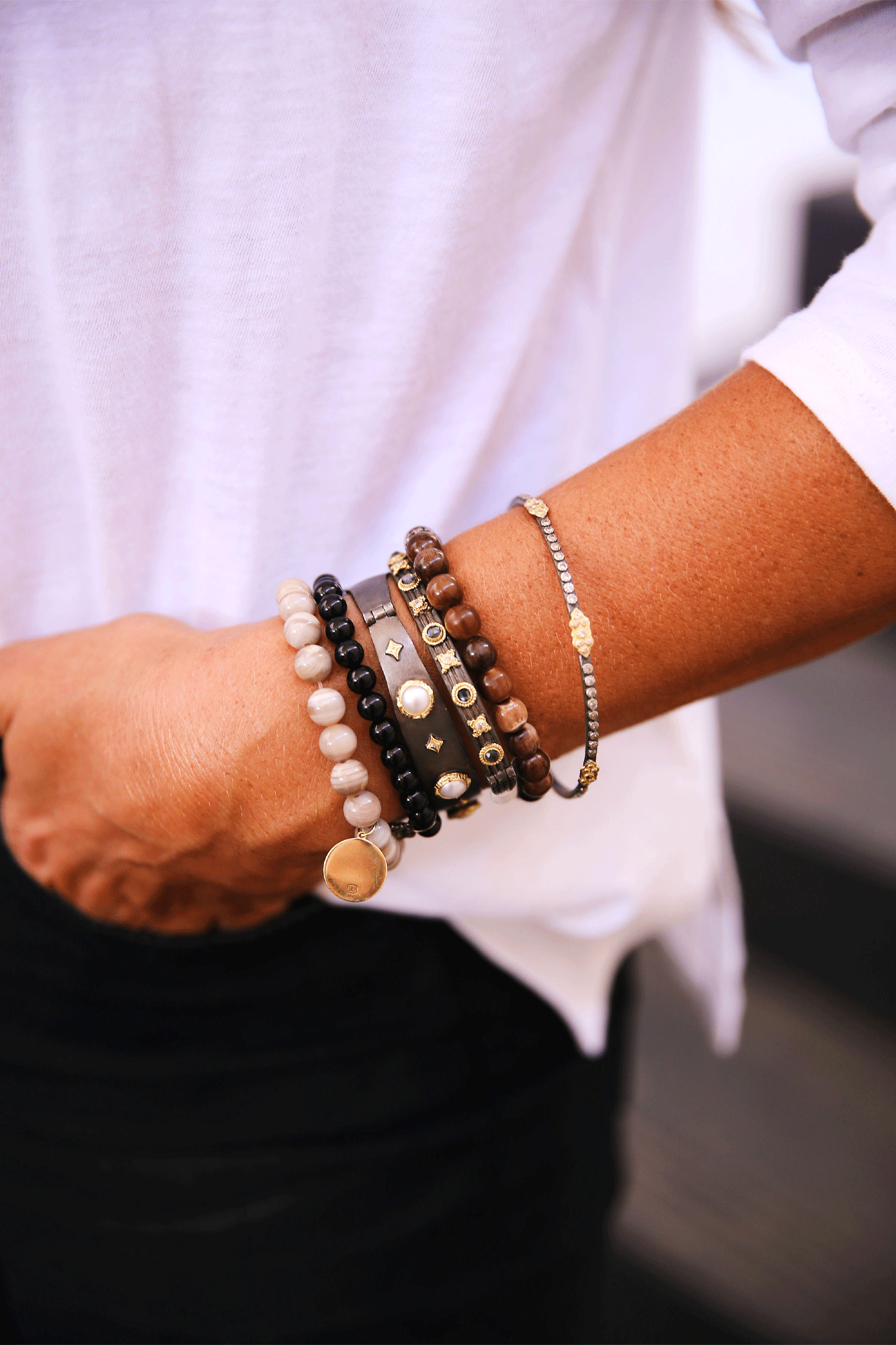 Smooth Round Bison Horn Bracelet