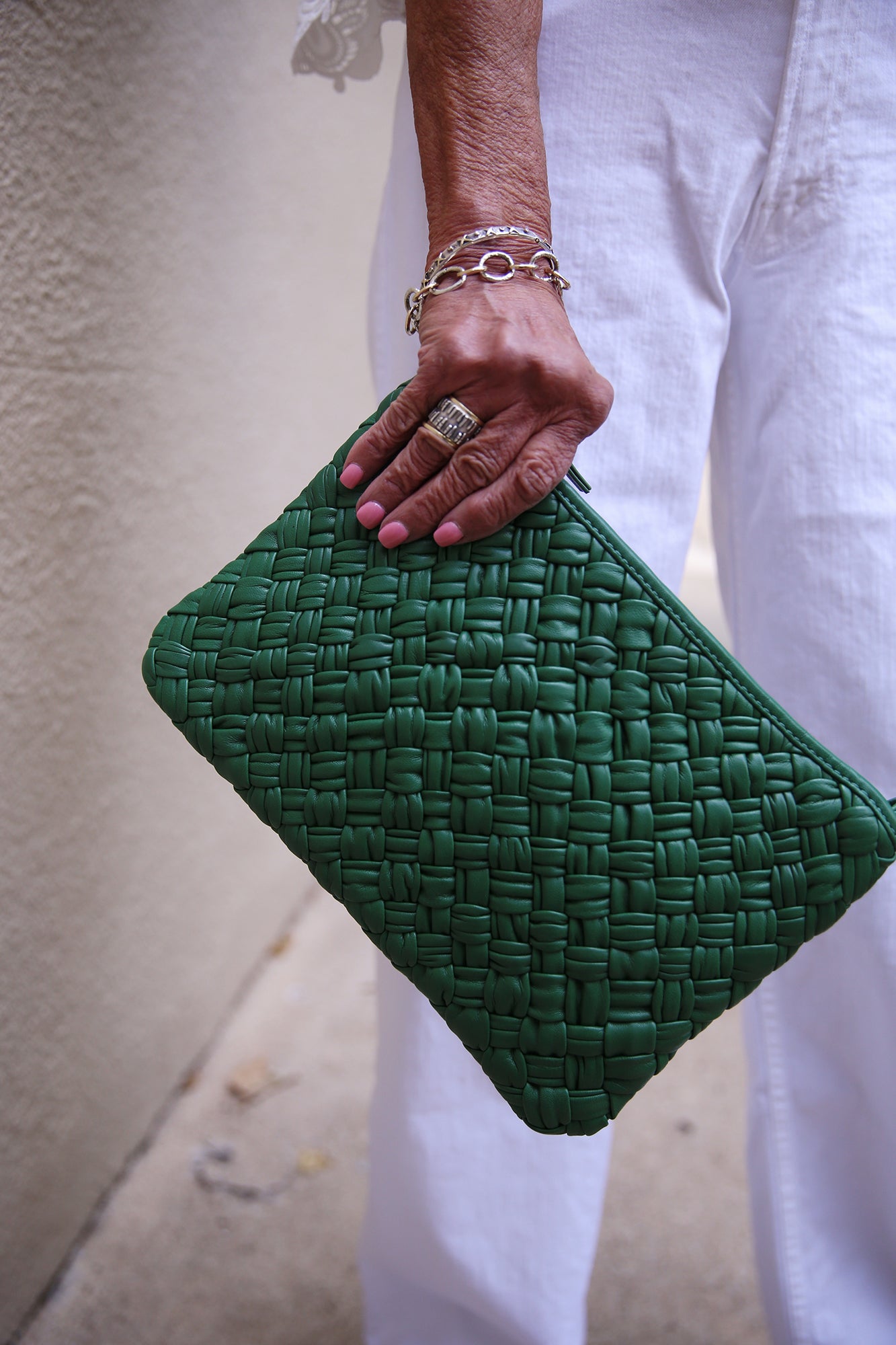Flat Clutch With Tabs Fern Puffy Woven Nappa