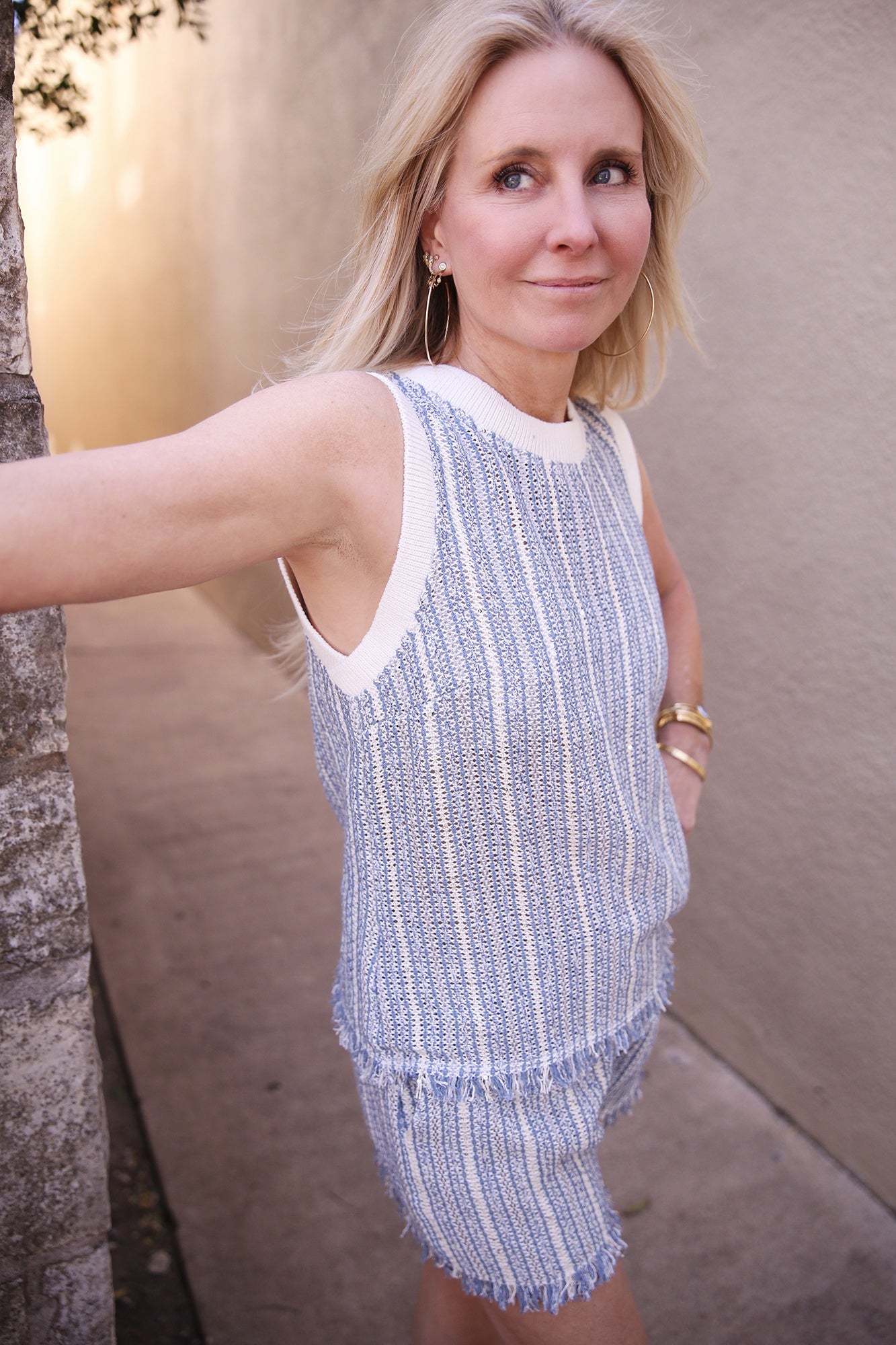 Frayed Bottom Ivory And Blue Round Neck Vest