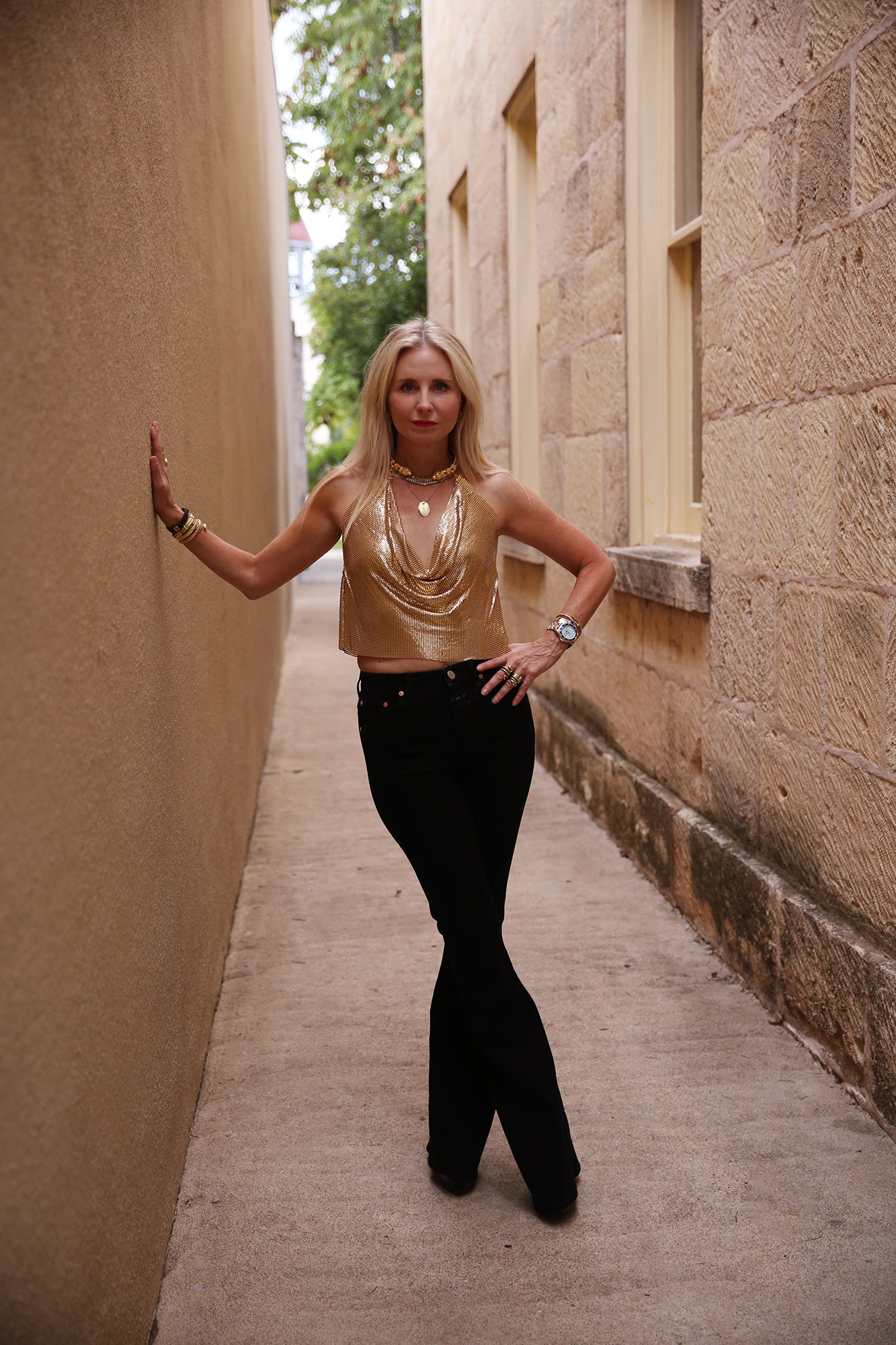 Gilded Top With Neckpiece Valley Of The Kings