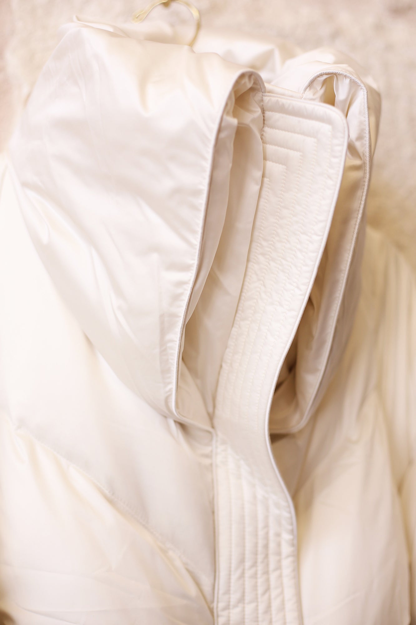 Goose Down Jacket w/Raccoon Fur