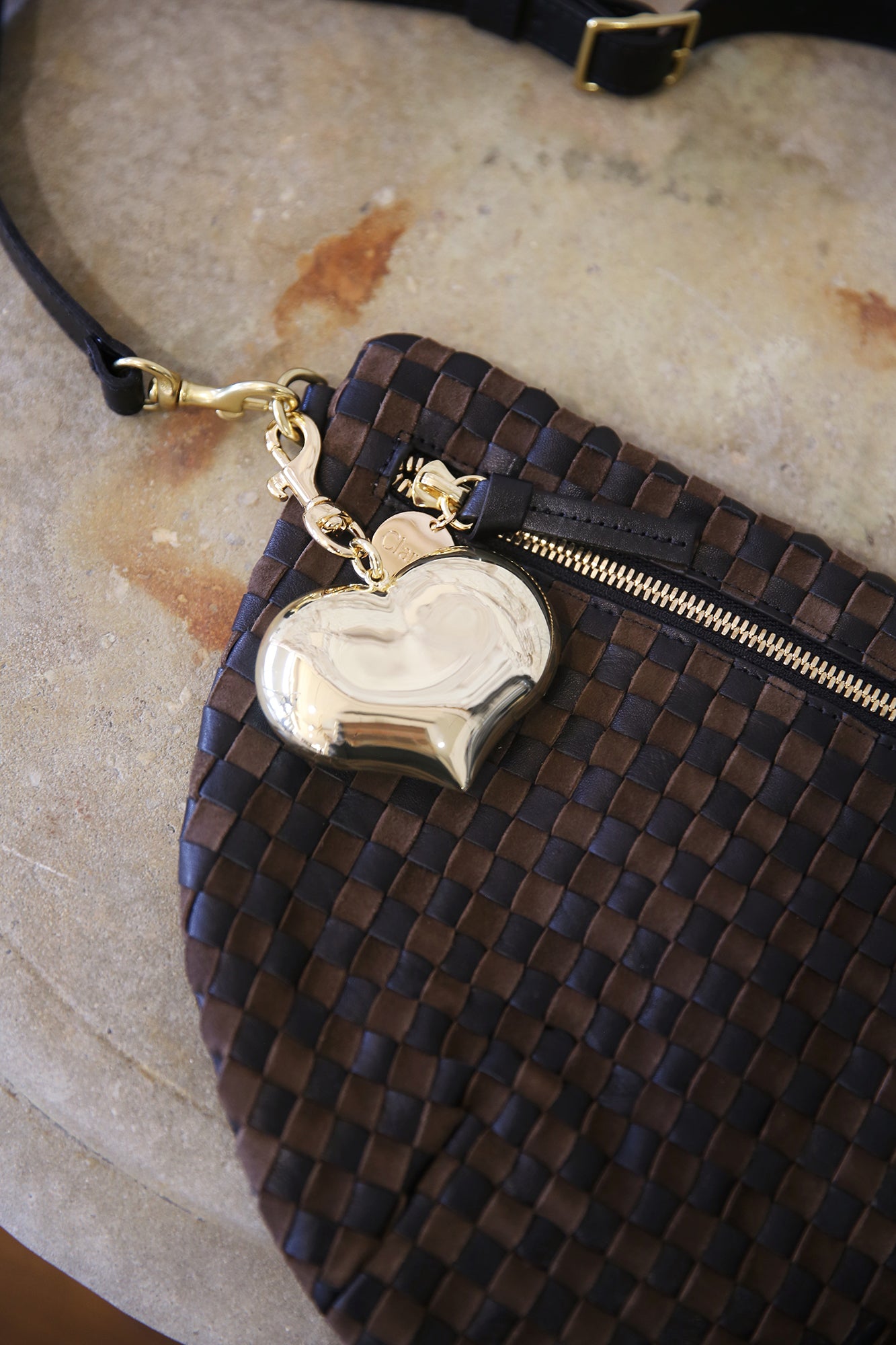 Grande Mylar Heart FOB