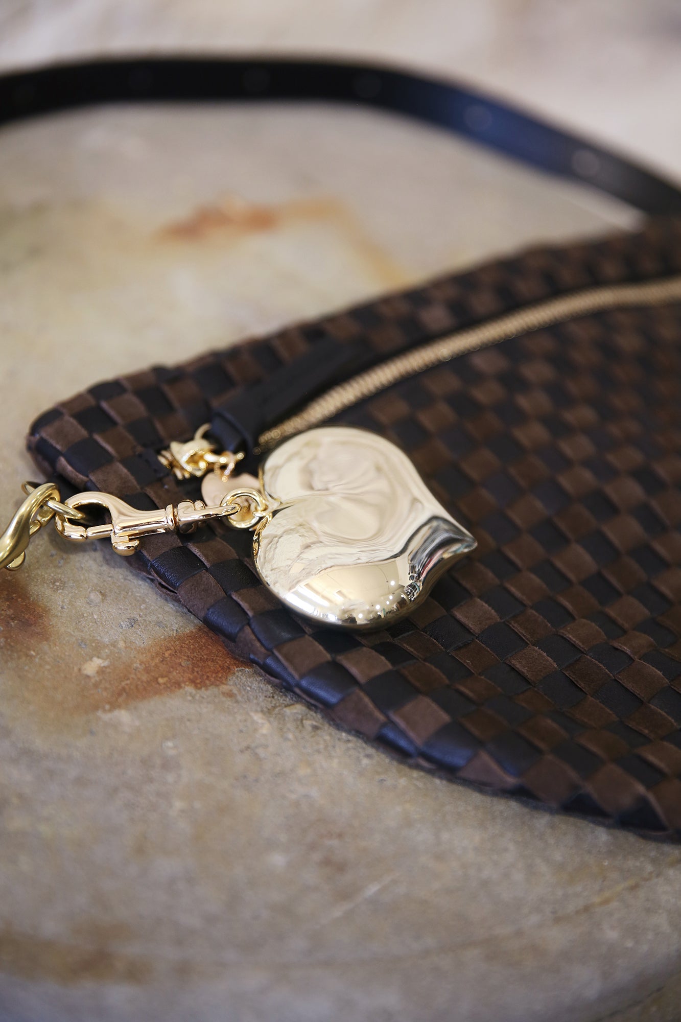 Grande Mylar Heart FOB