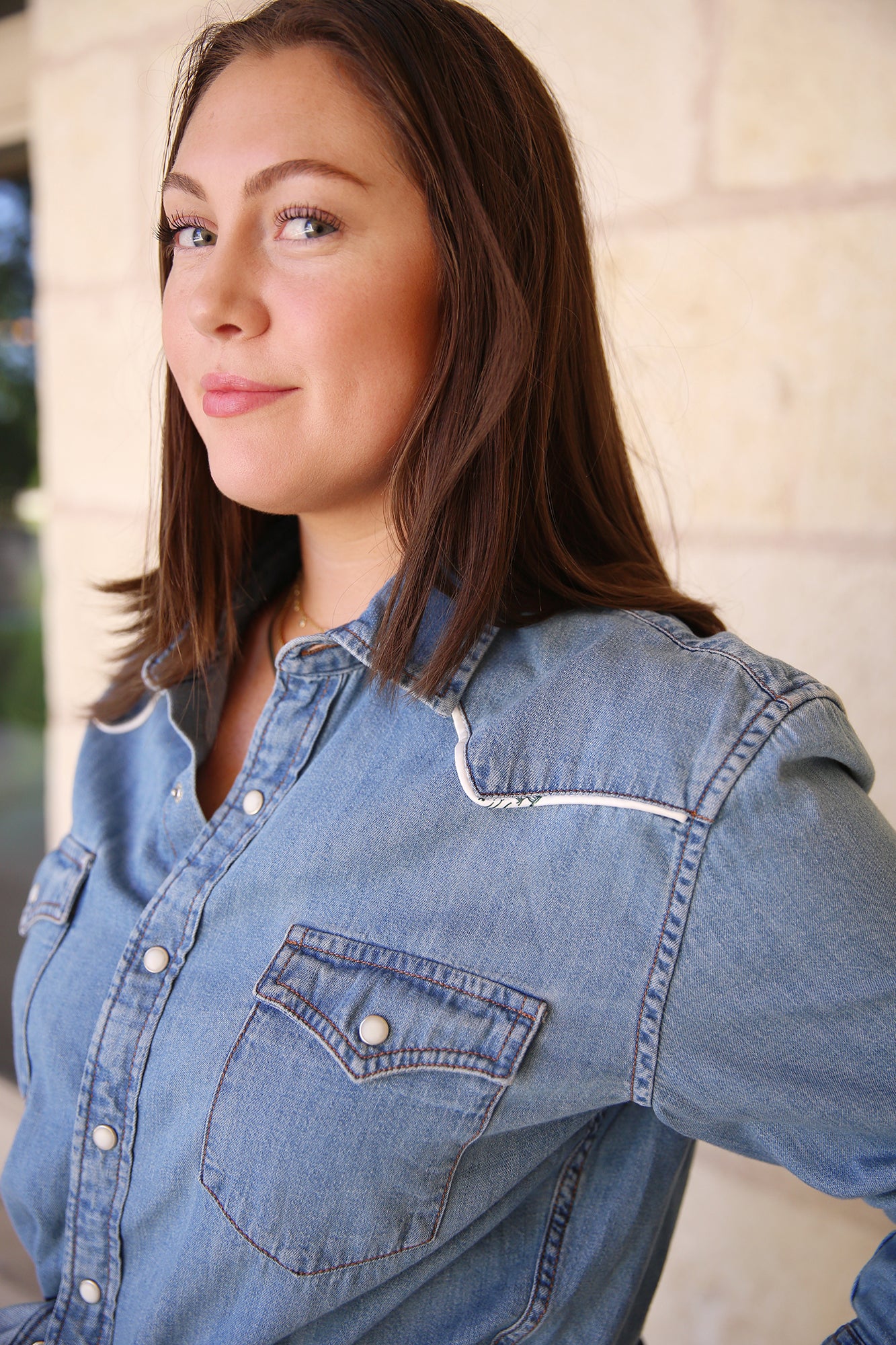 Hassie Top Light Wash