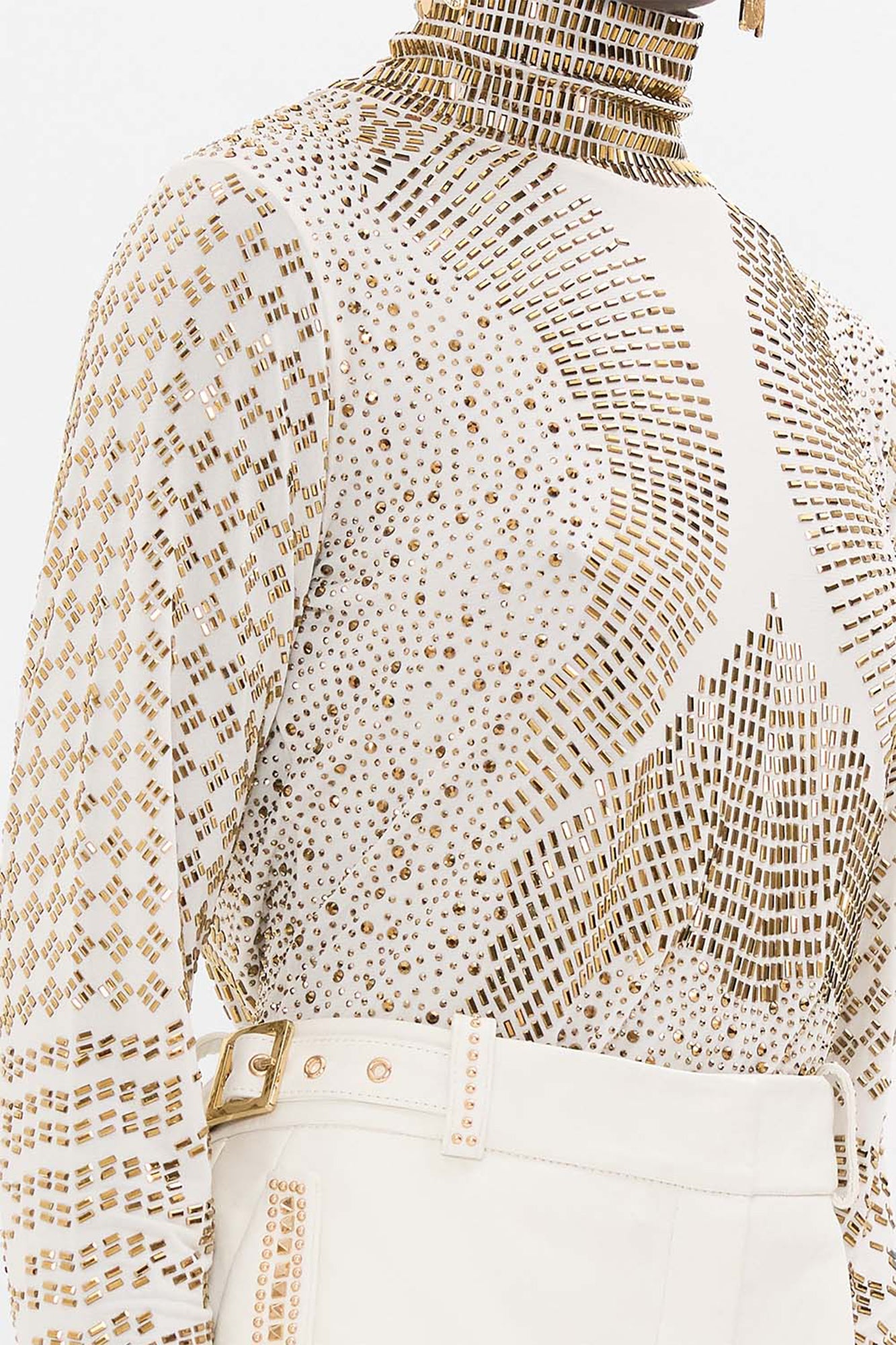Hotfix Turtleneck With Buttons Valley Of The Queens